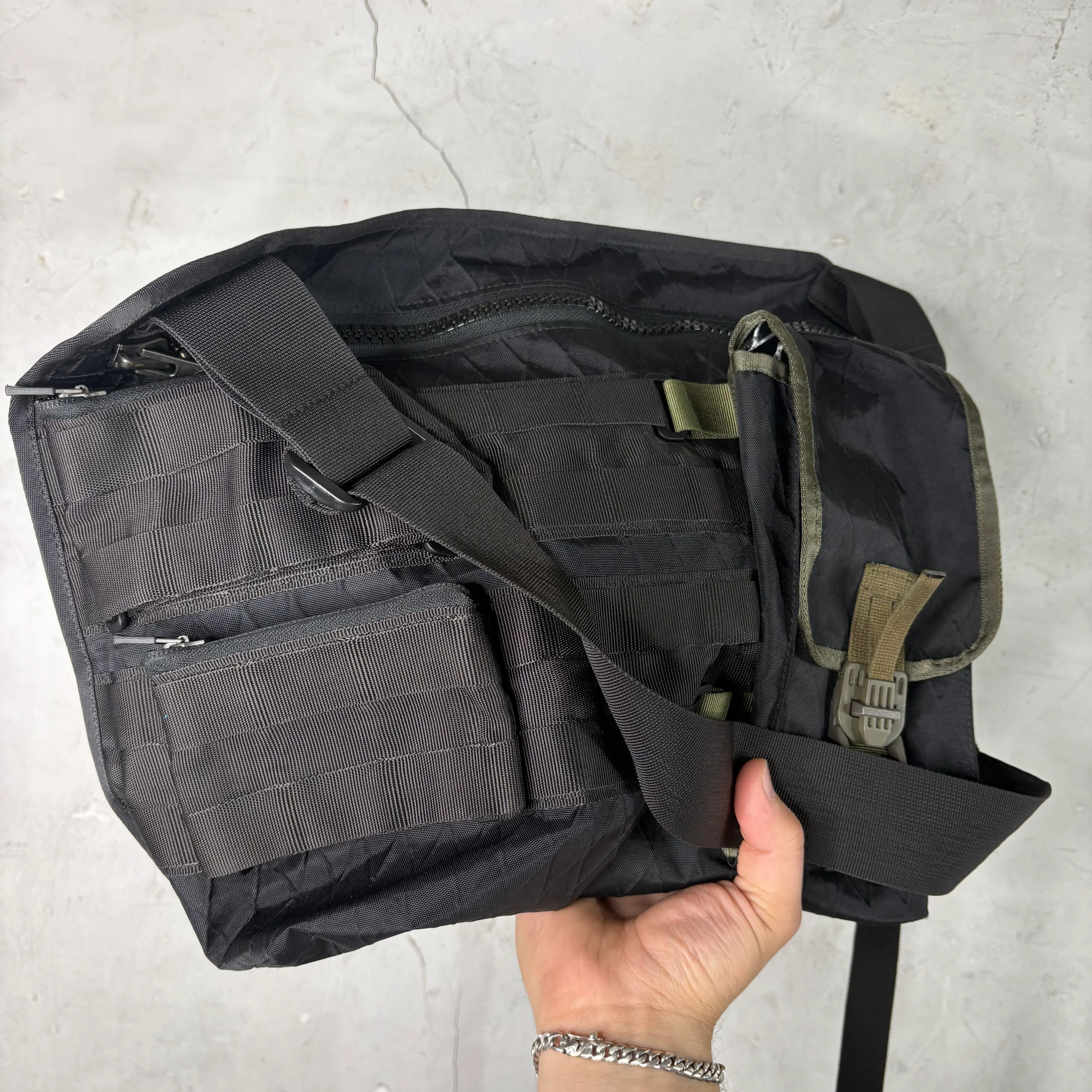 Acronym 3A-3TS Attachment Sling Bag