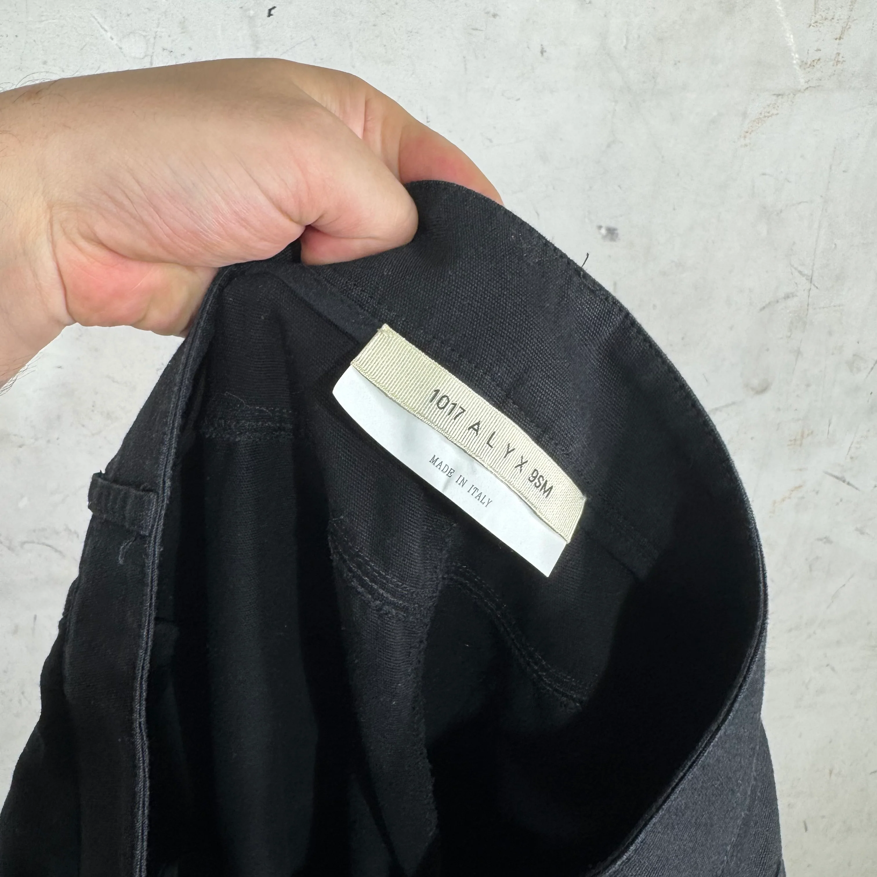 Alyx Baggy Double Zipped Cargo Pants - Image 3