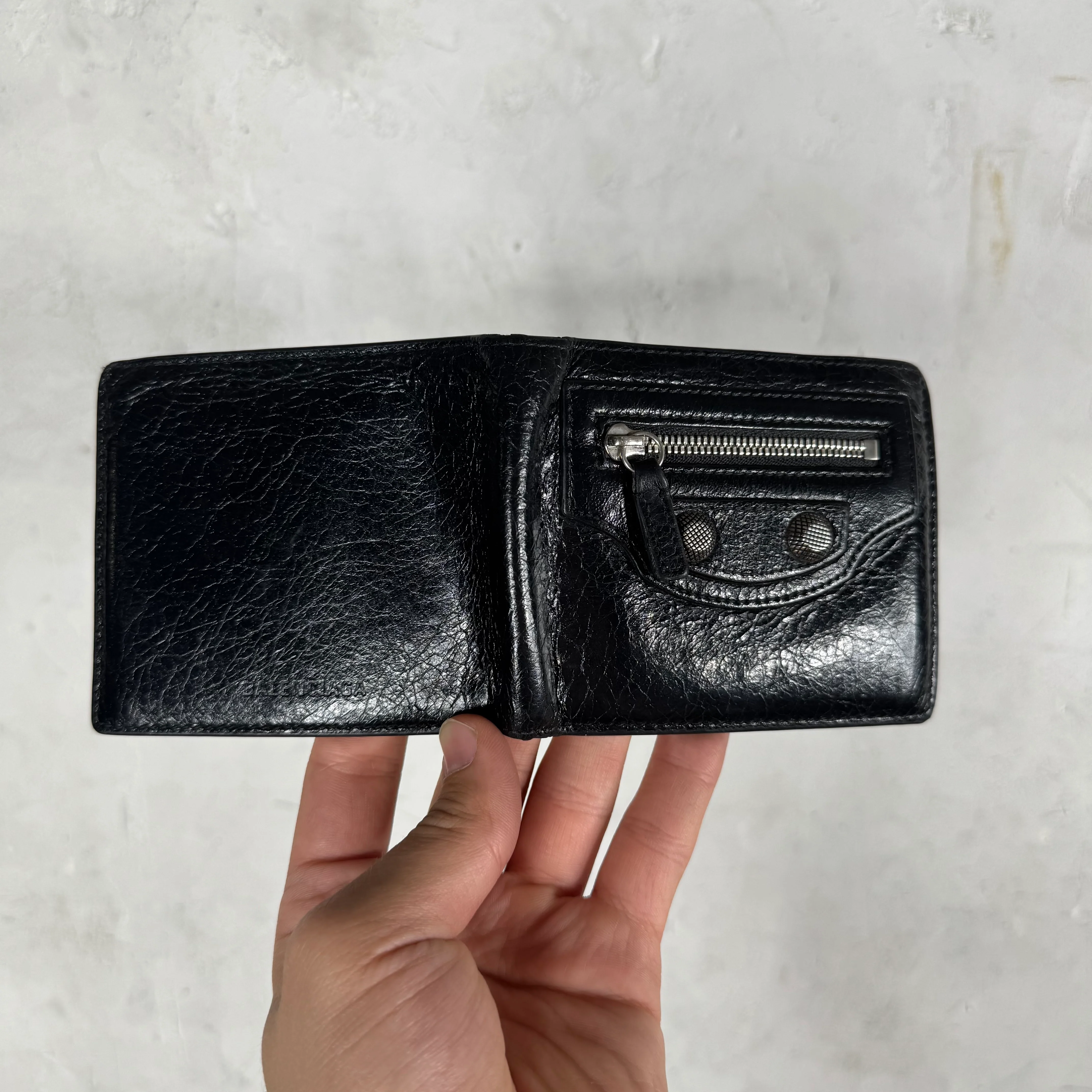 Balenciaga Cagole Leather Bifold Wallet - Image 4