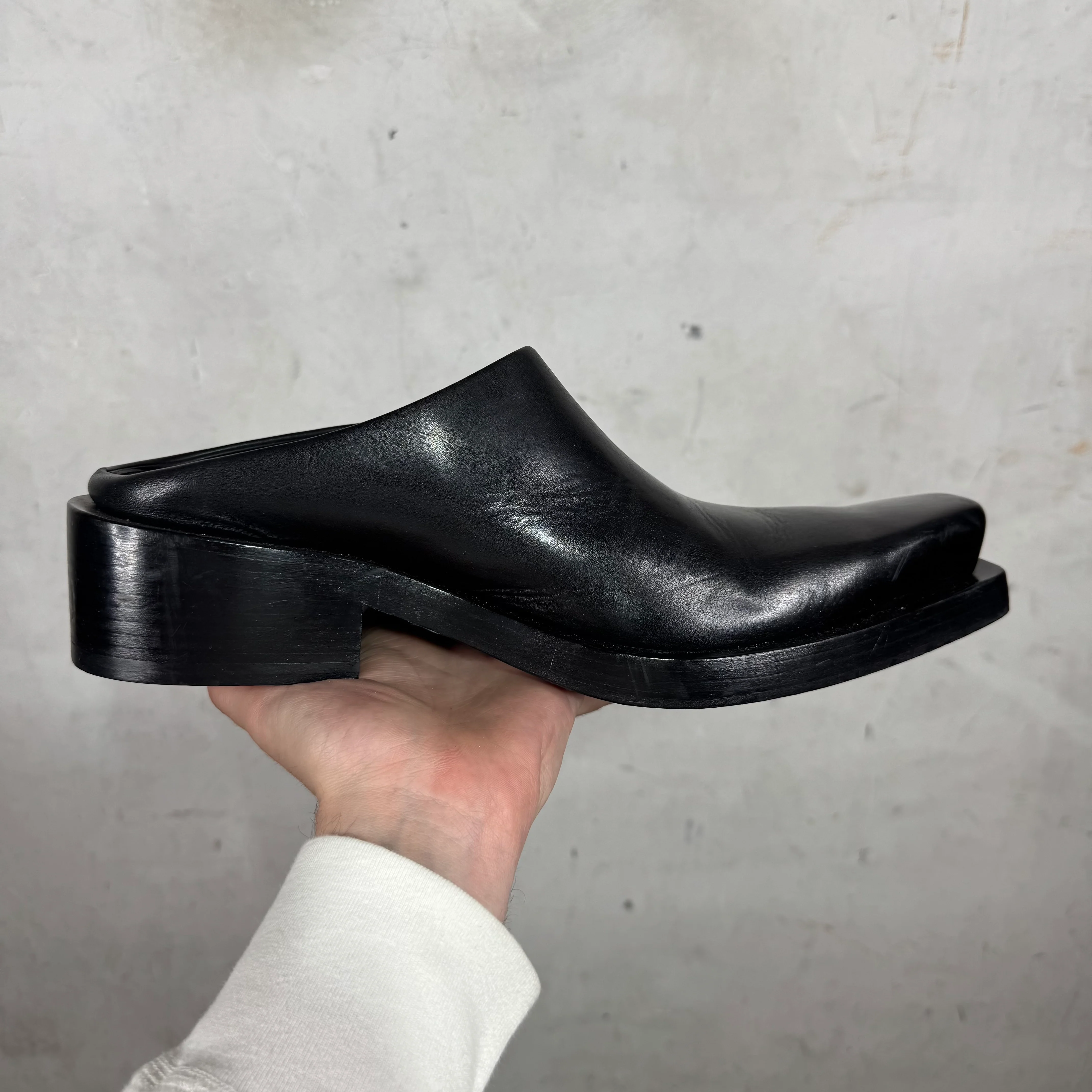 Balenciaga Leather Santiago Mules - Image 9