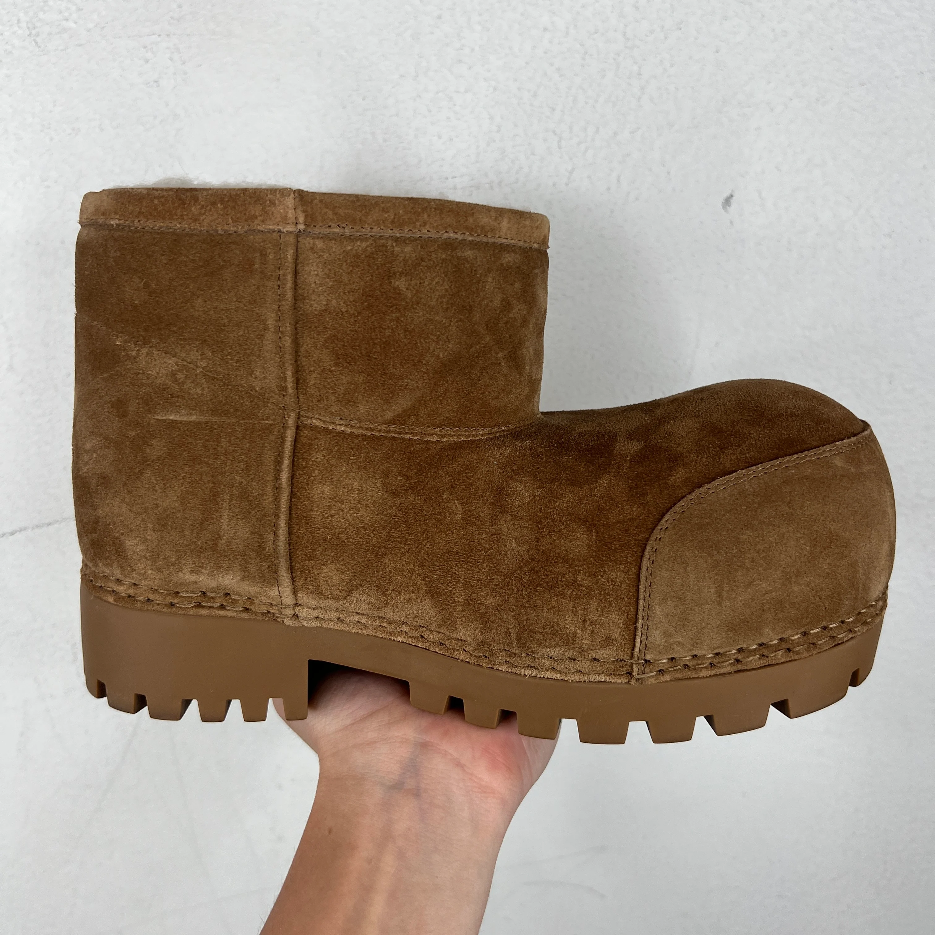 Balenciaga Low Alaska Boots - Image 9