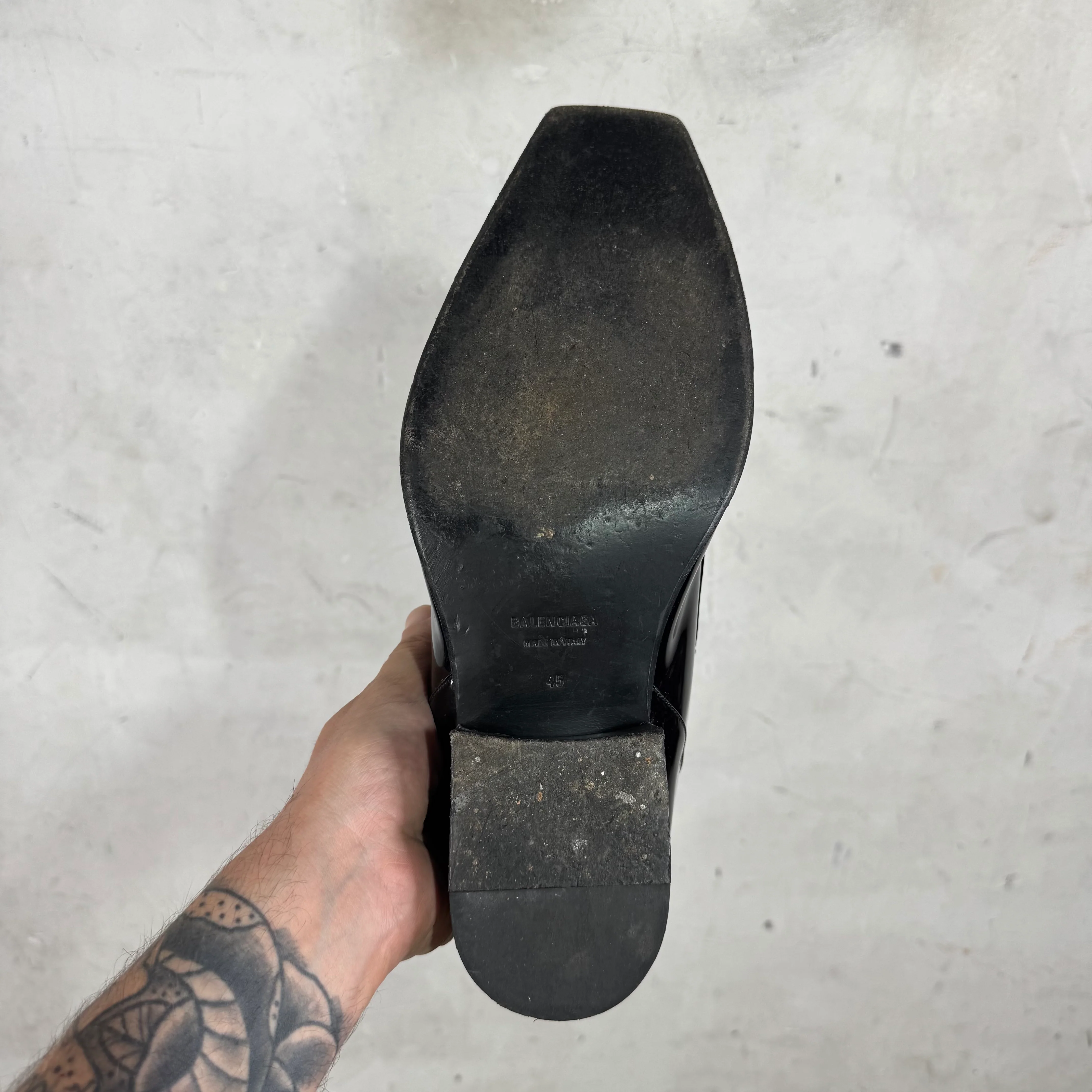 Balenciaga Patent Romeo Collapse Mules - Image 6