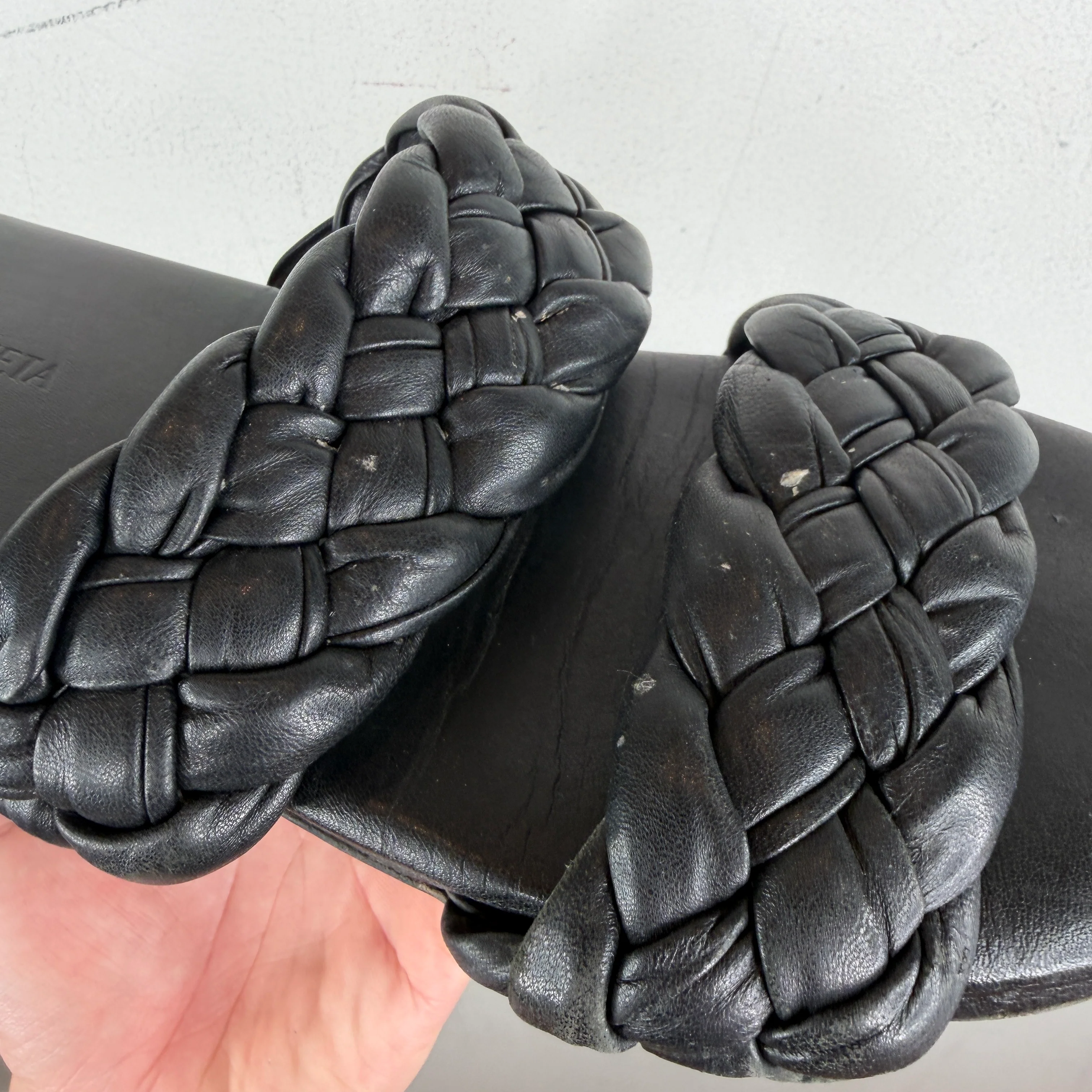 Bottega Veneta Black Woven Sandals - Image 12