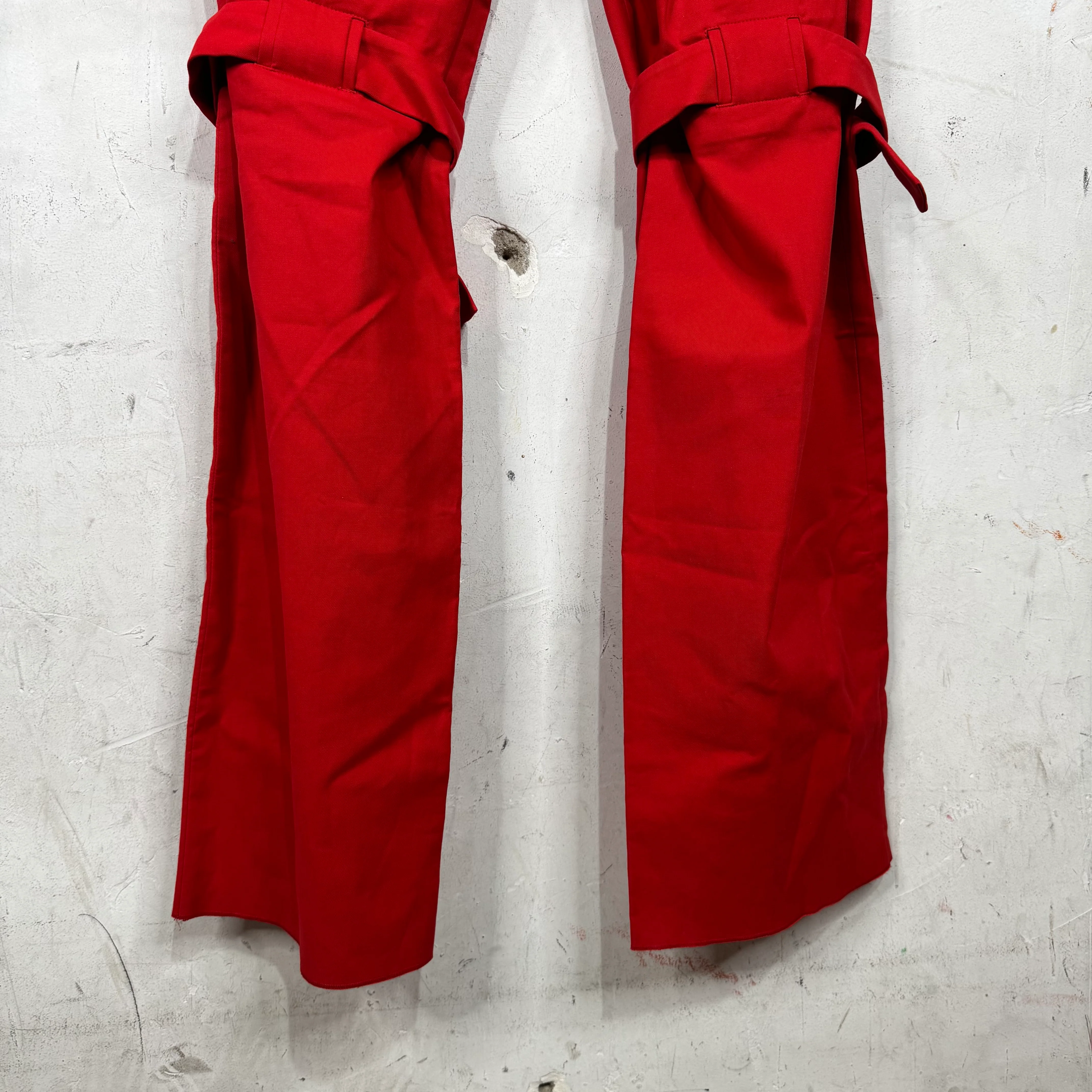 Bottega Veneta Gabardine Knee Strap Pants Red - Image 12