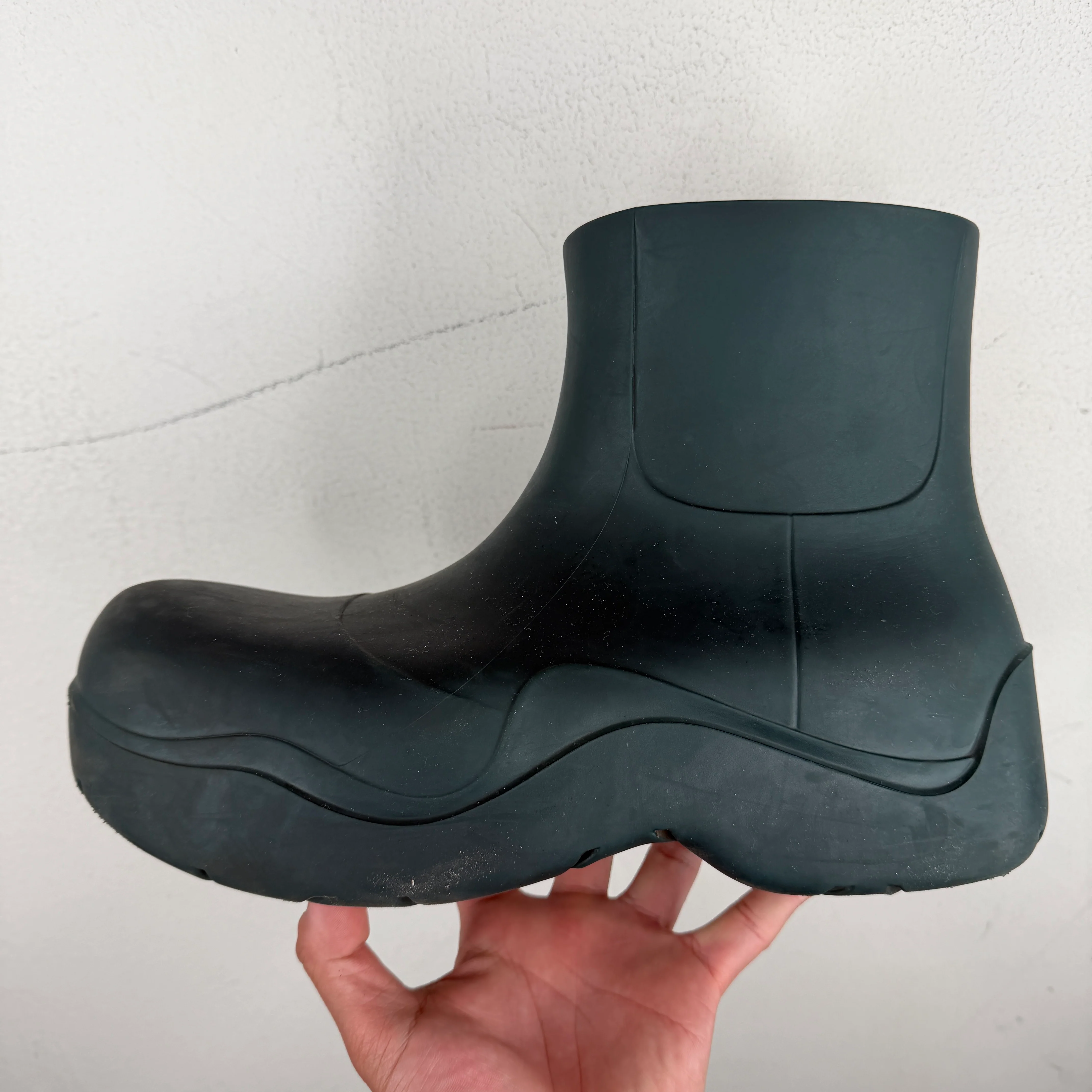Bottega Veneta Green Puddle Boots - Image 7