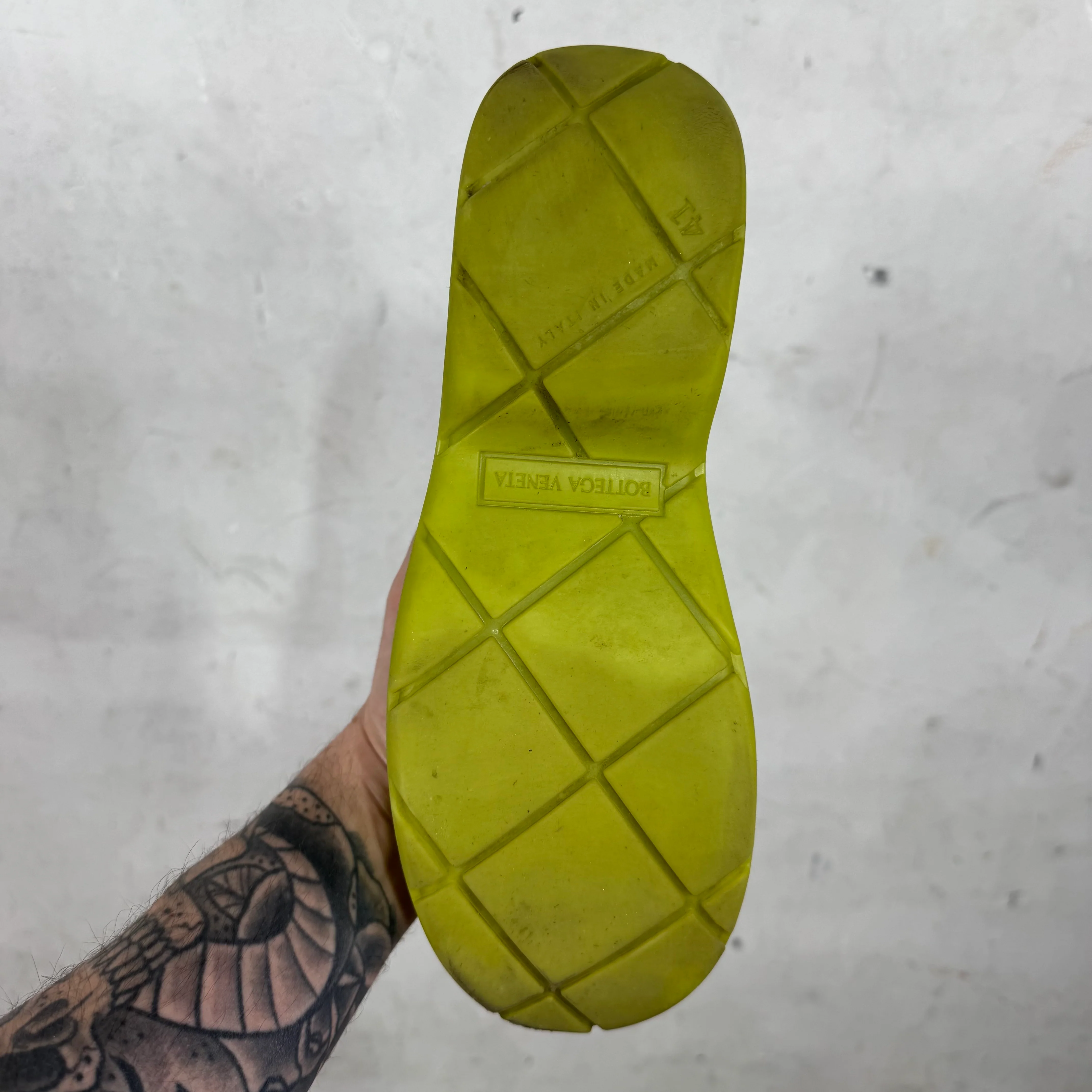 Bottega Veneta Neon Rubber Puddle Boots - Image 11