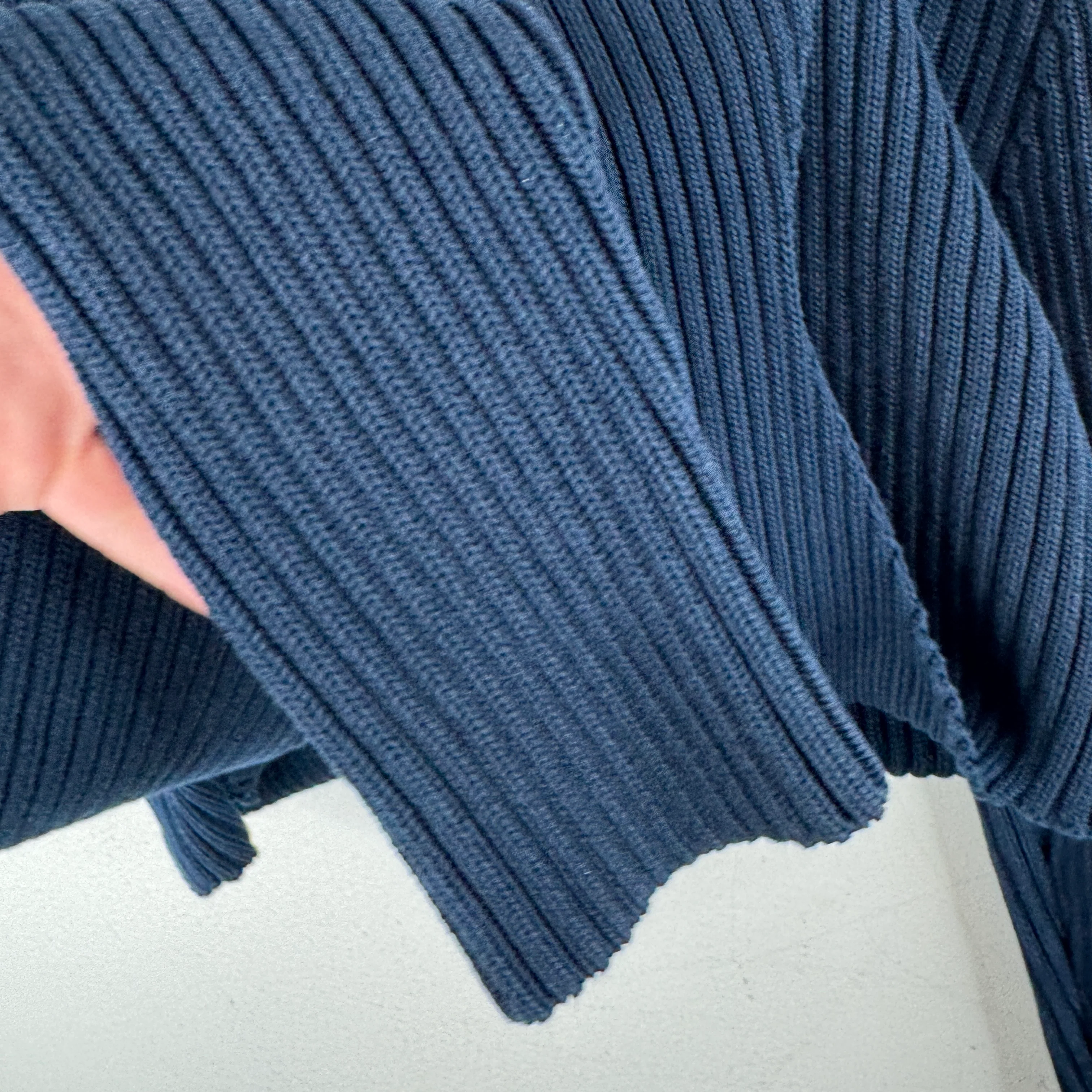Bottega Veneta Navy Knit Turtleneck Cropped Sweater - Image 6