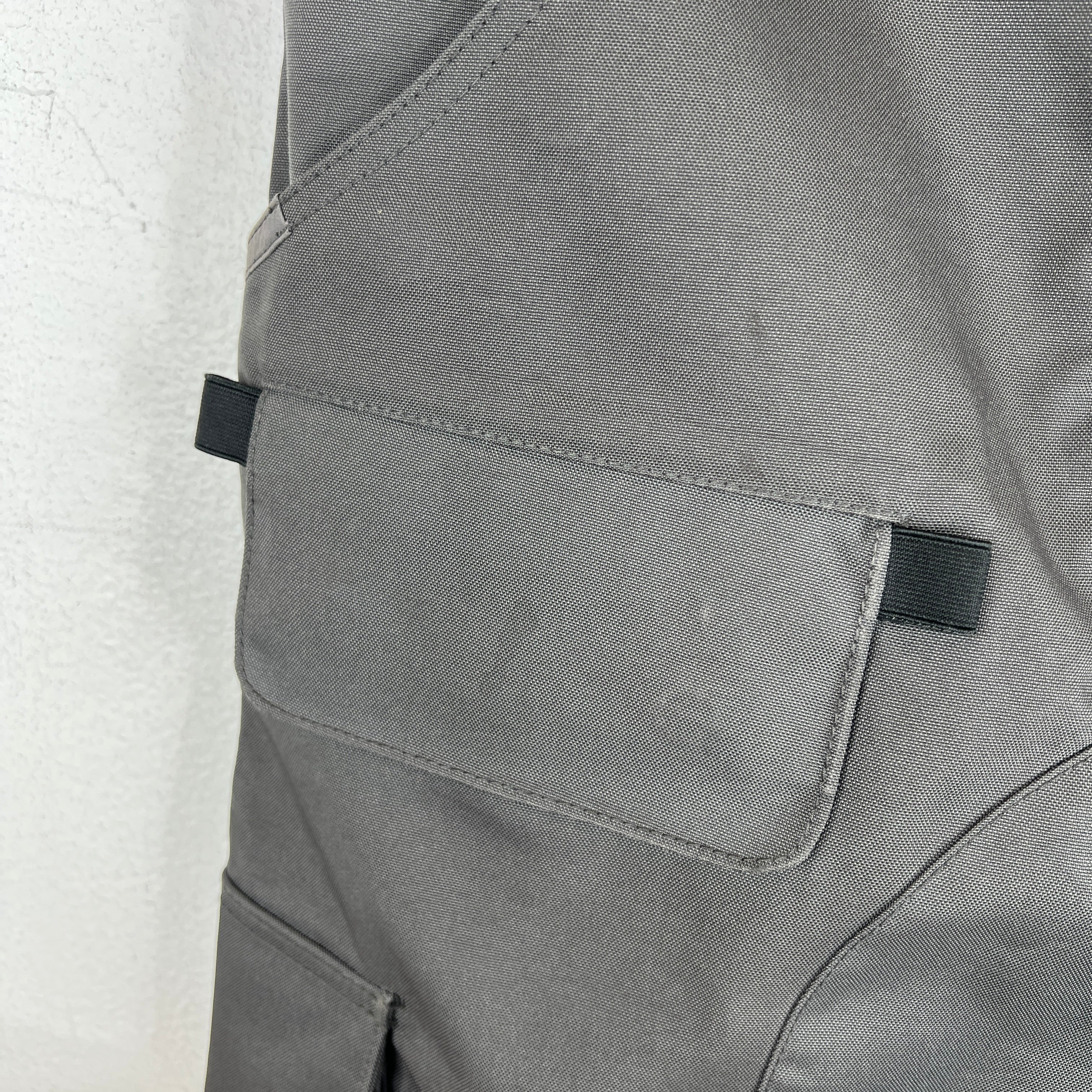 CDG Green Nylon Cargo Pants - Image 10