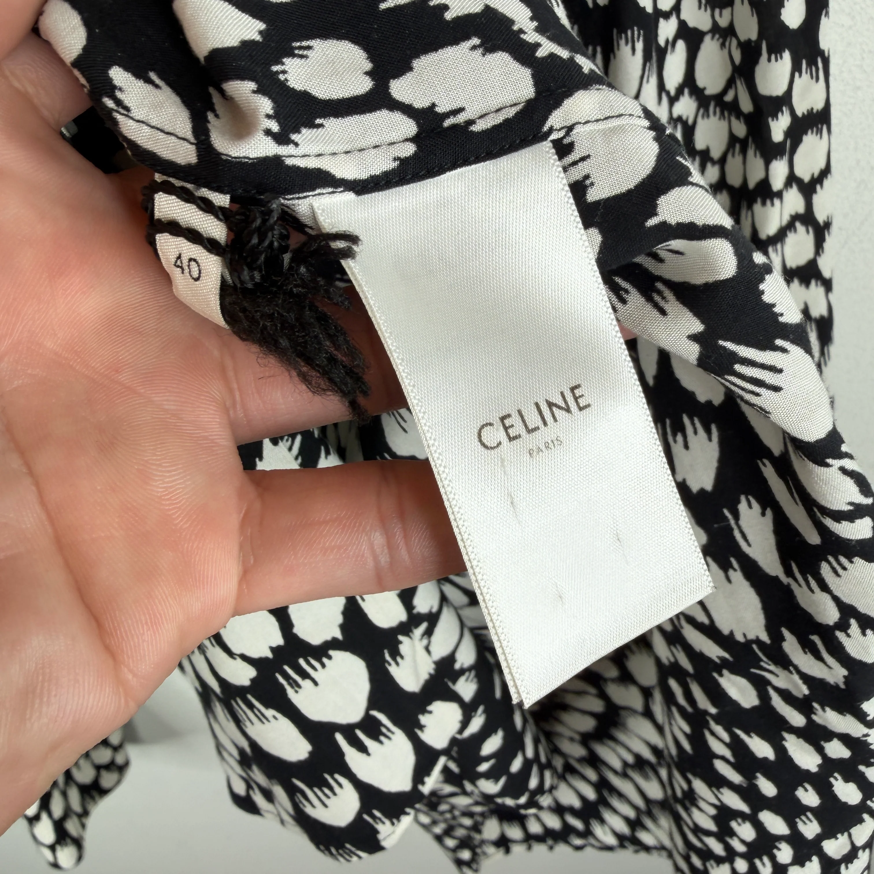 Celine Black/White Printed Viscose Button Up Shirt - Image 4