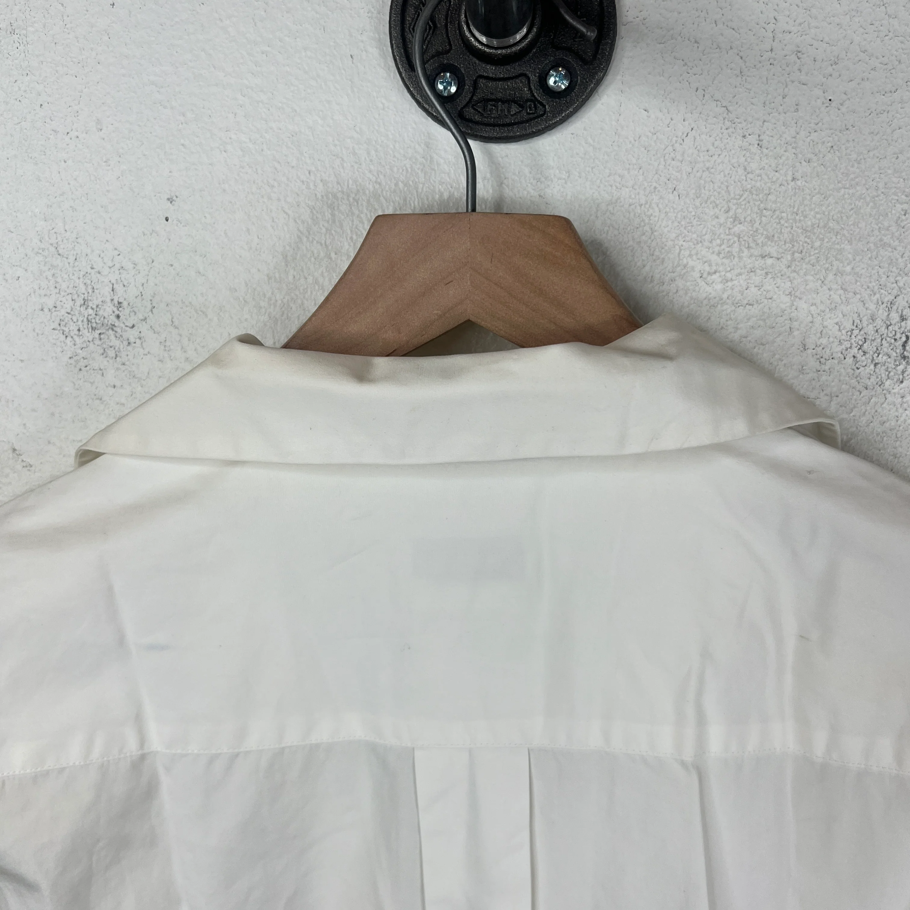 Chanel White Zip Up Thin Jacket - Image 10