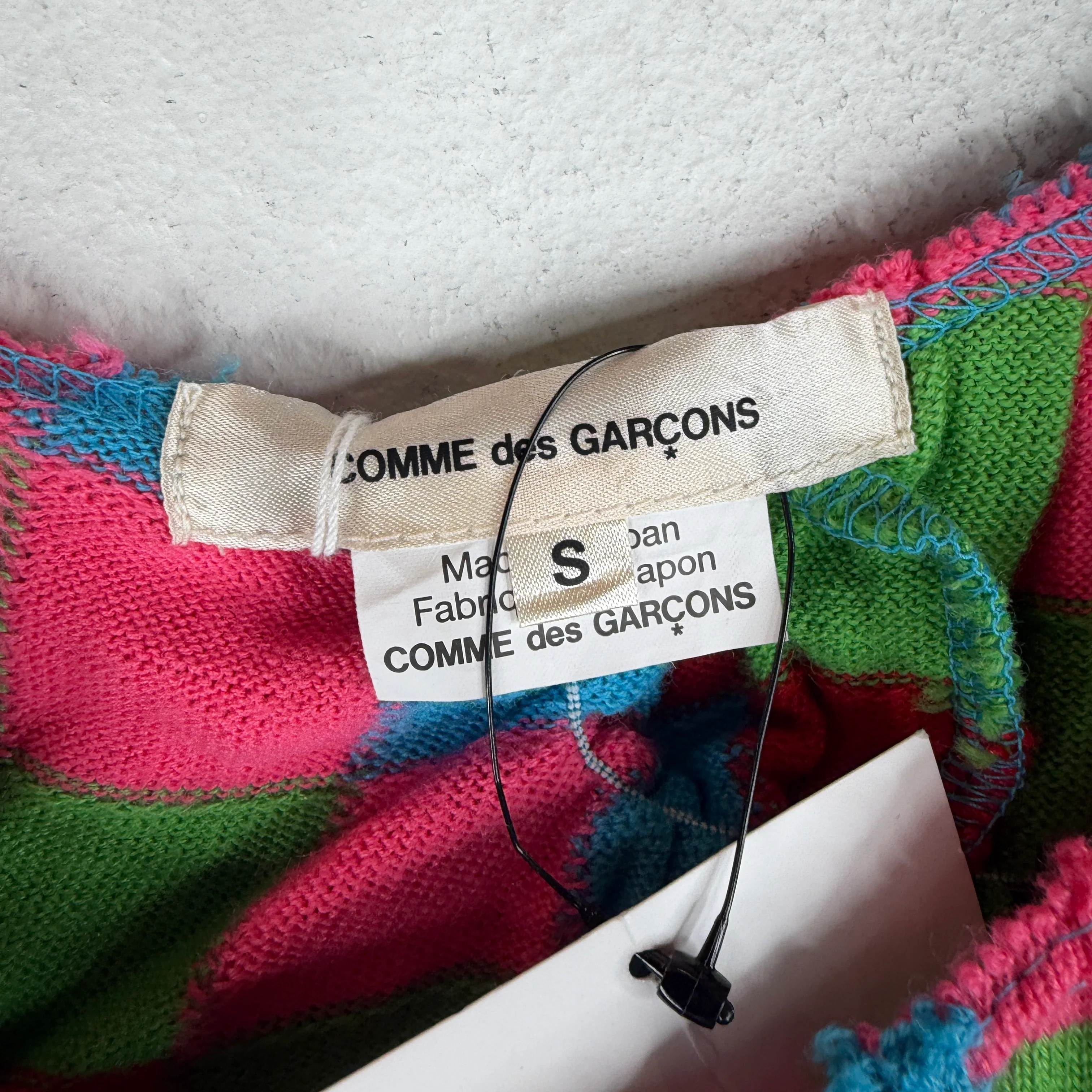 CDG Runway Multicolor Pinched Sleeveless Sweater - Image 3