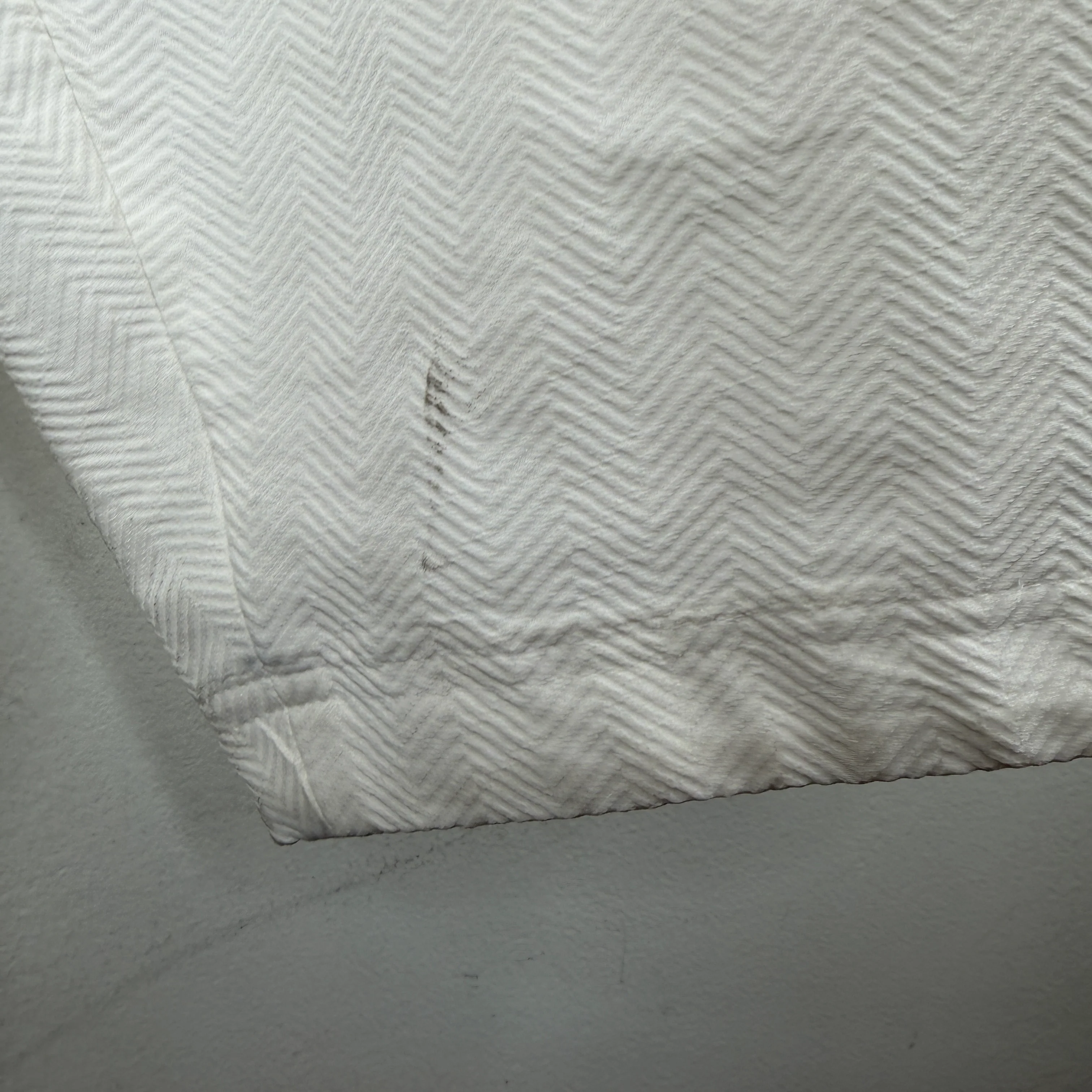 CDG White Pattern Balloon Shorts - Image 6