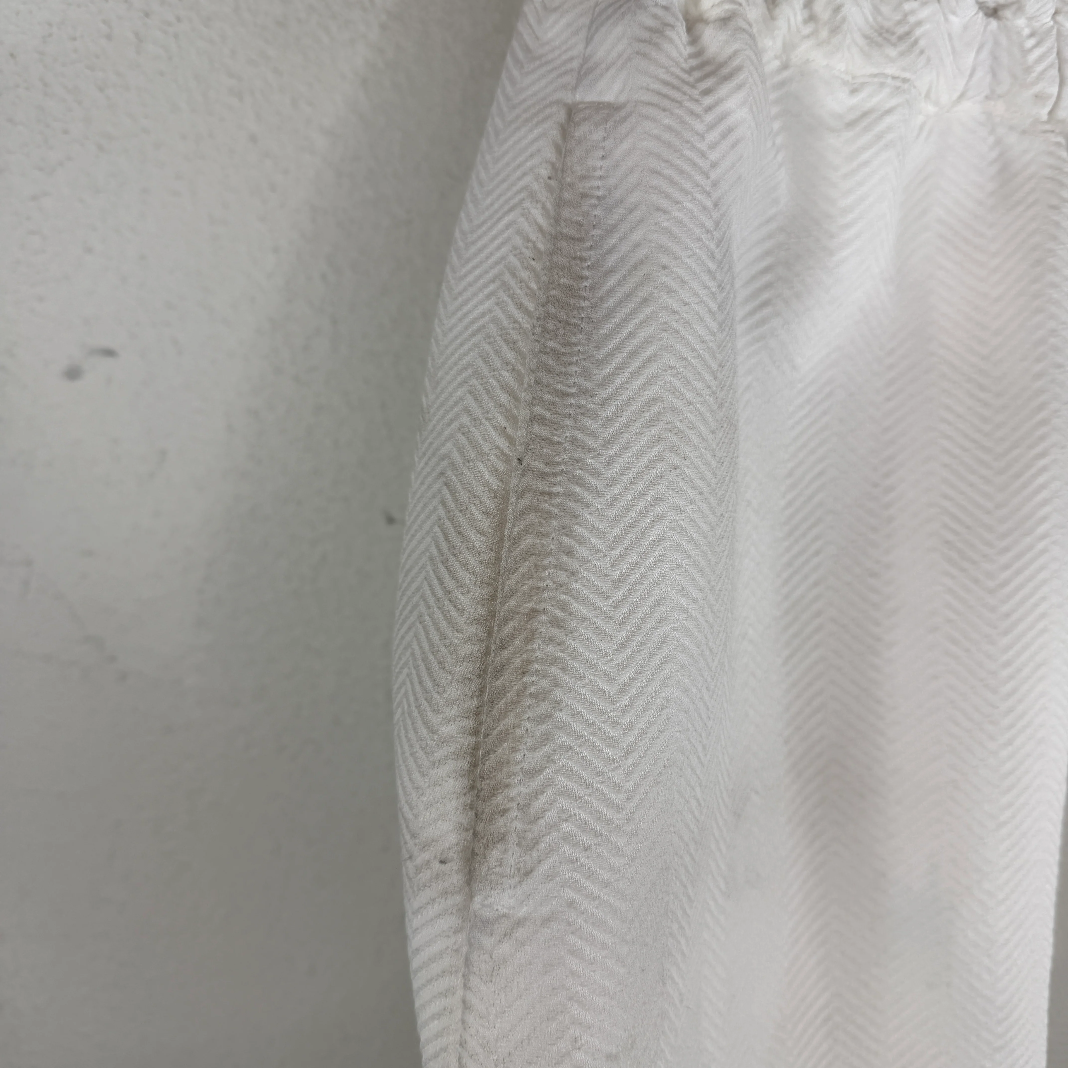 CDG White Pattern Balloon Shorts - Image 7