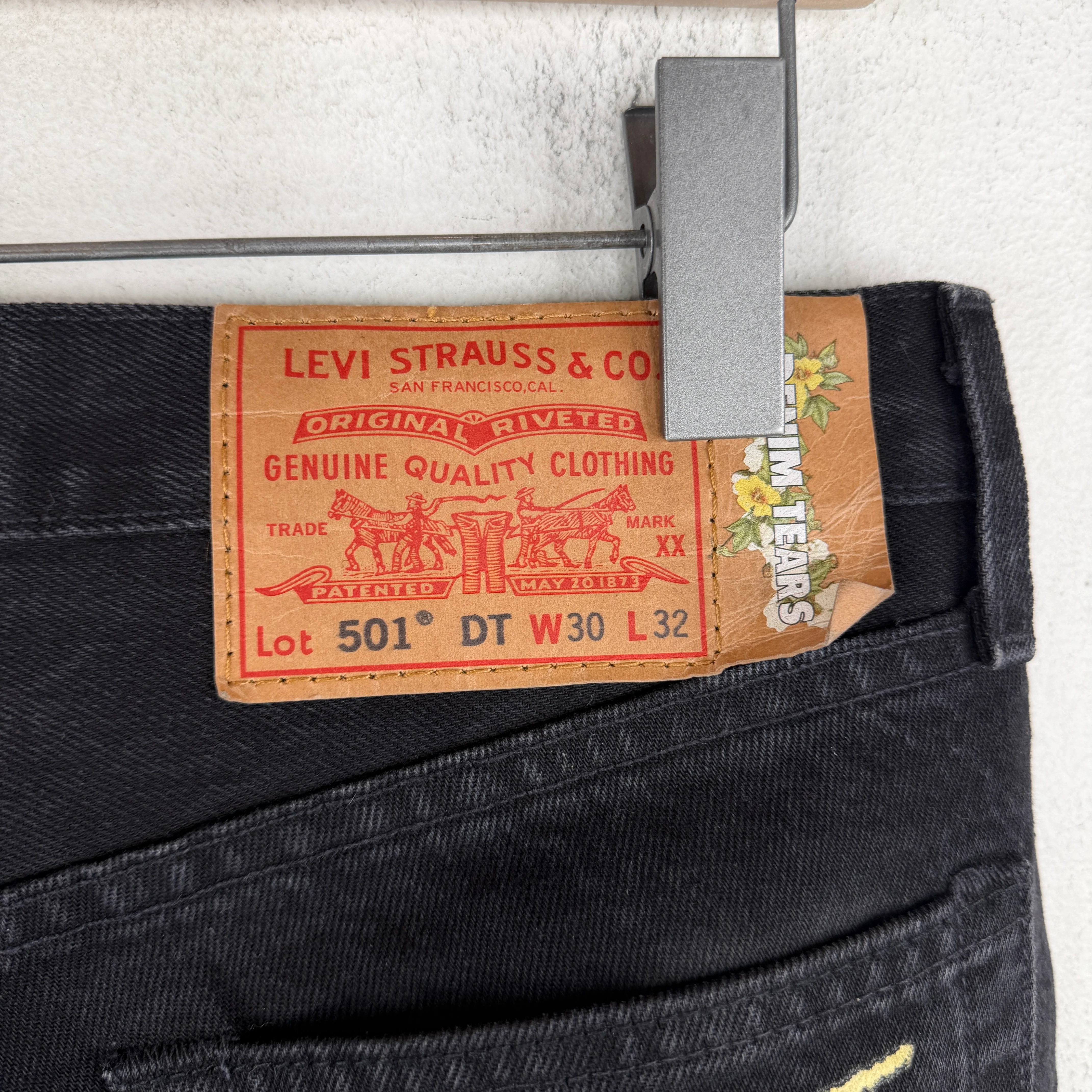 Denim Tears Levi’s Globe Jeans - Image 10