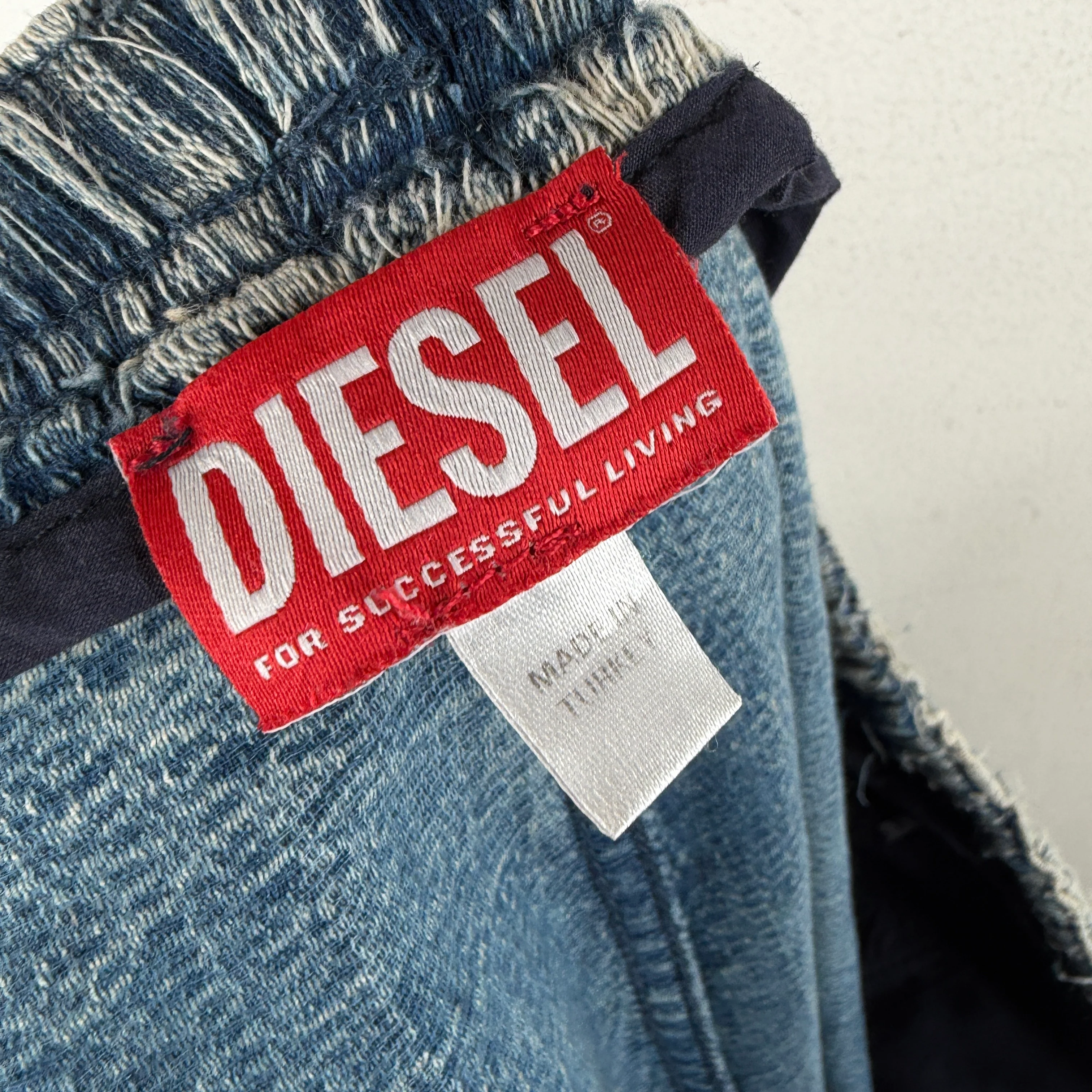 Diesel D-Marshall Frayed Denim Jeans - Image 3