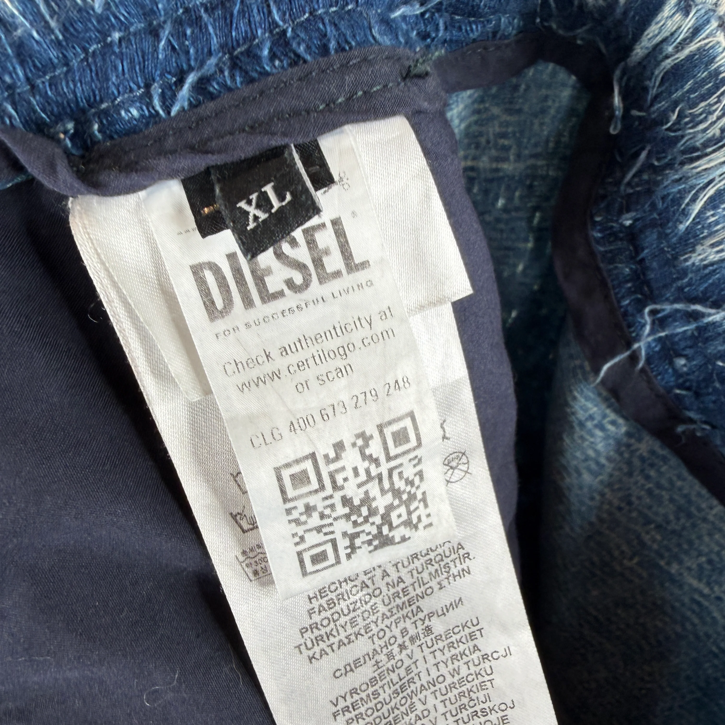Diesel D-Marshall Frayed Denim Jeans - Image 4