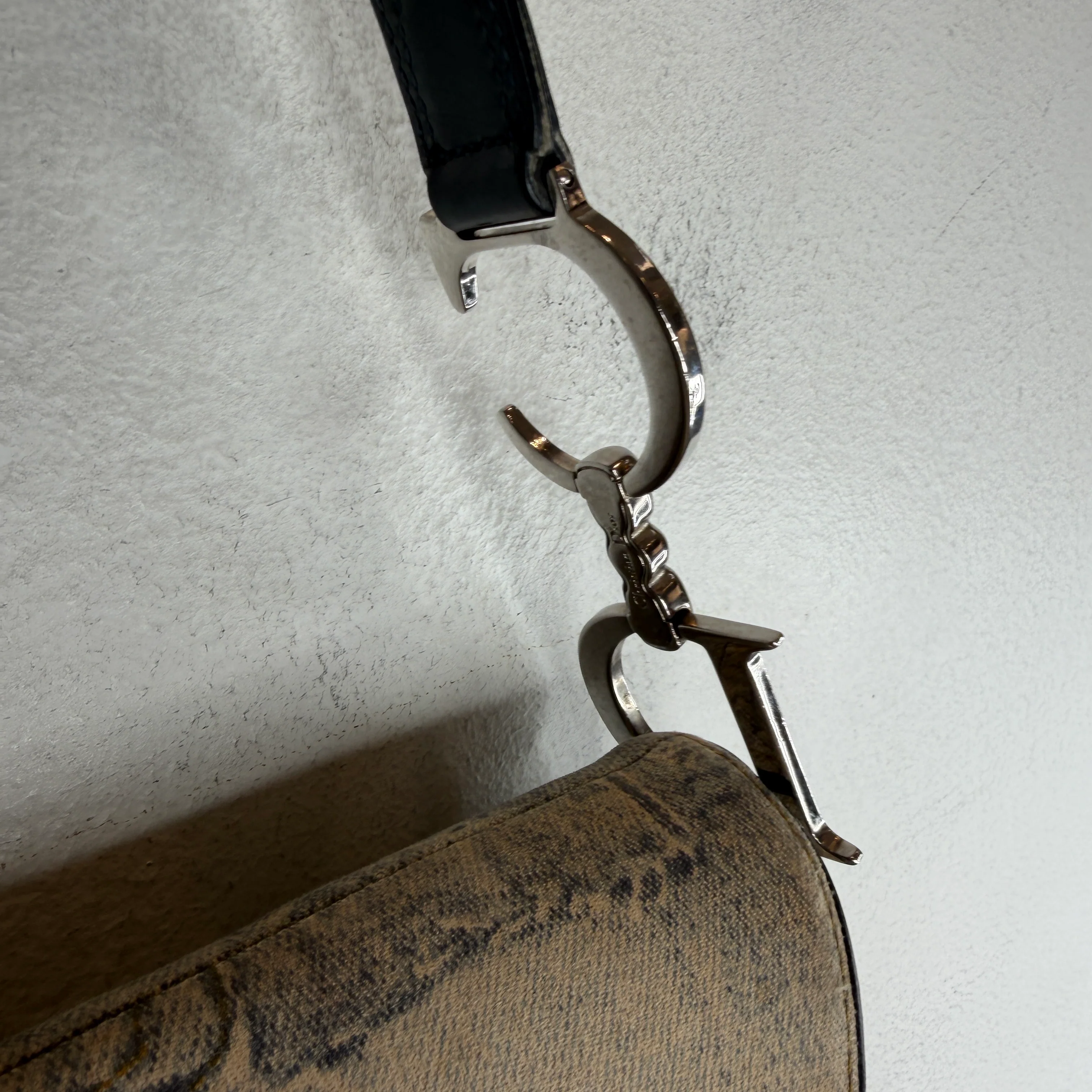 Dior 2001 Saddle Speedway Bag - Image 8