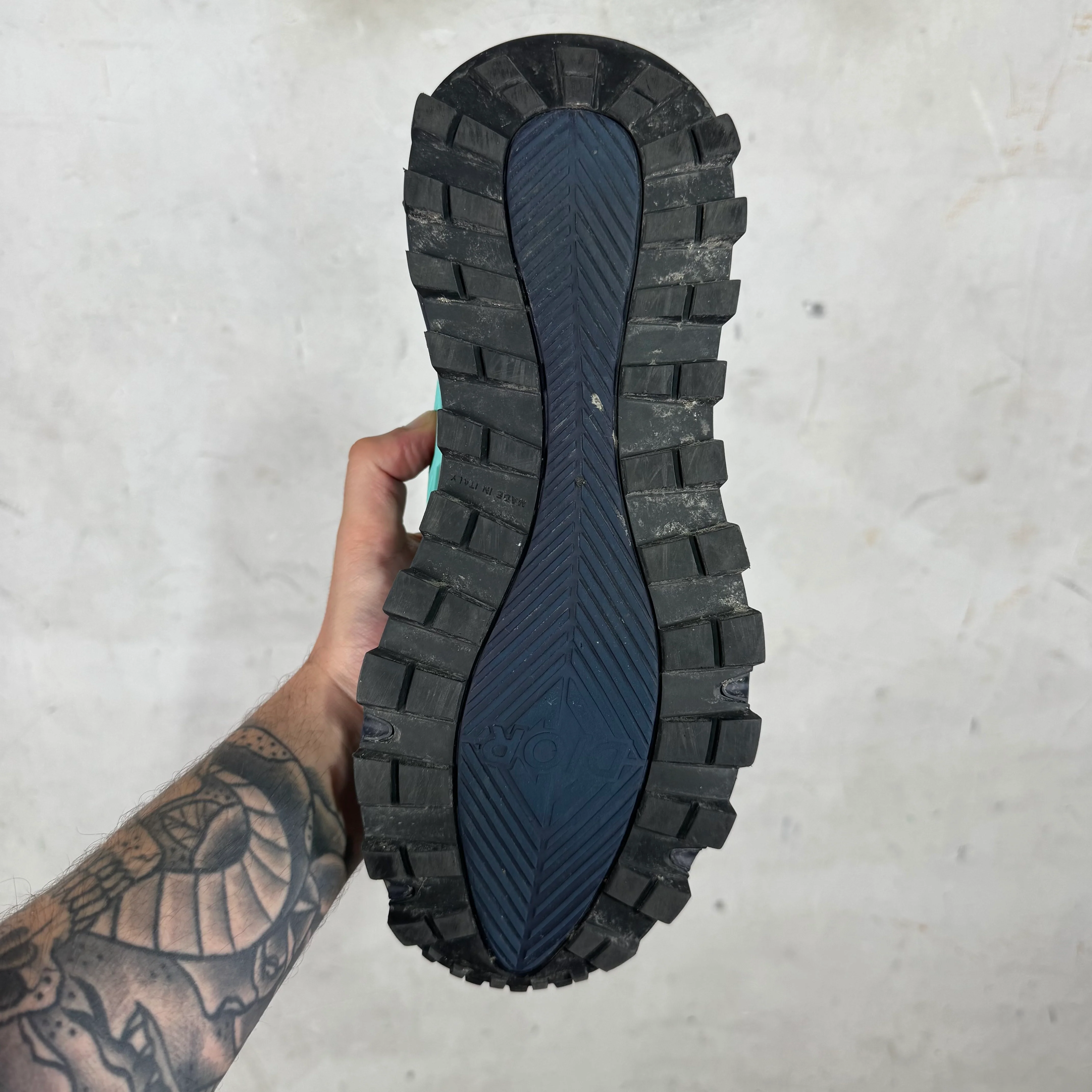 Dior B31 Teal Hiking Sneakers - Image 6