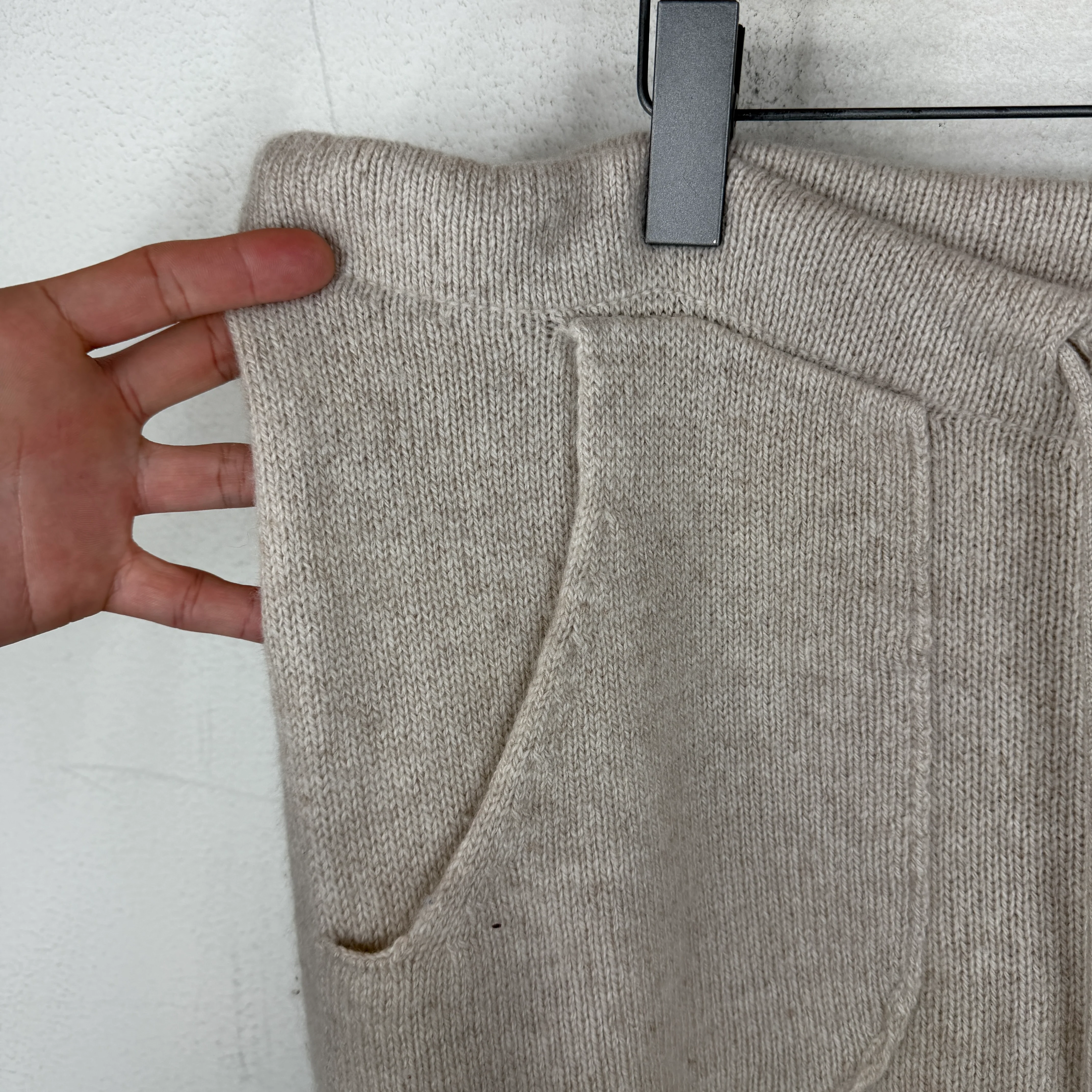 The Elder Statesman Beige Cashmere Lounge Pants - Image 8
