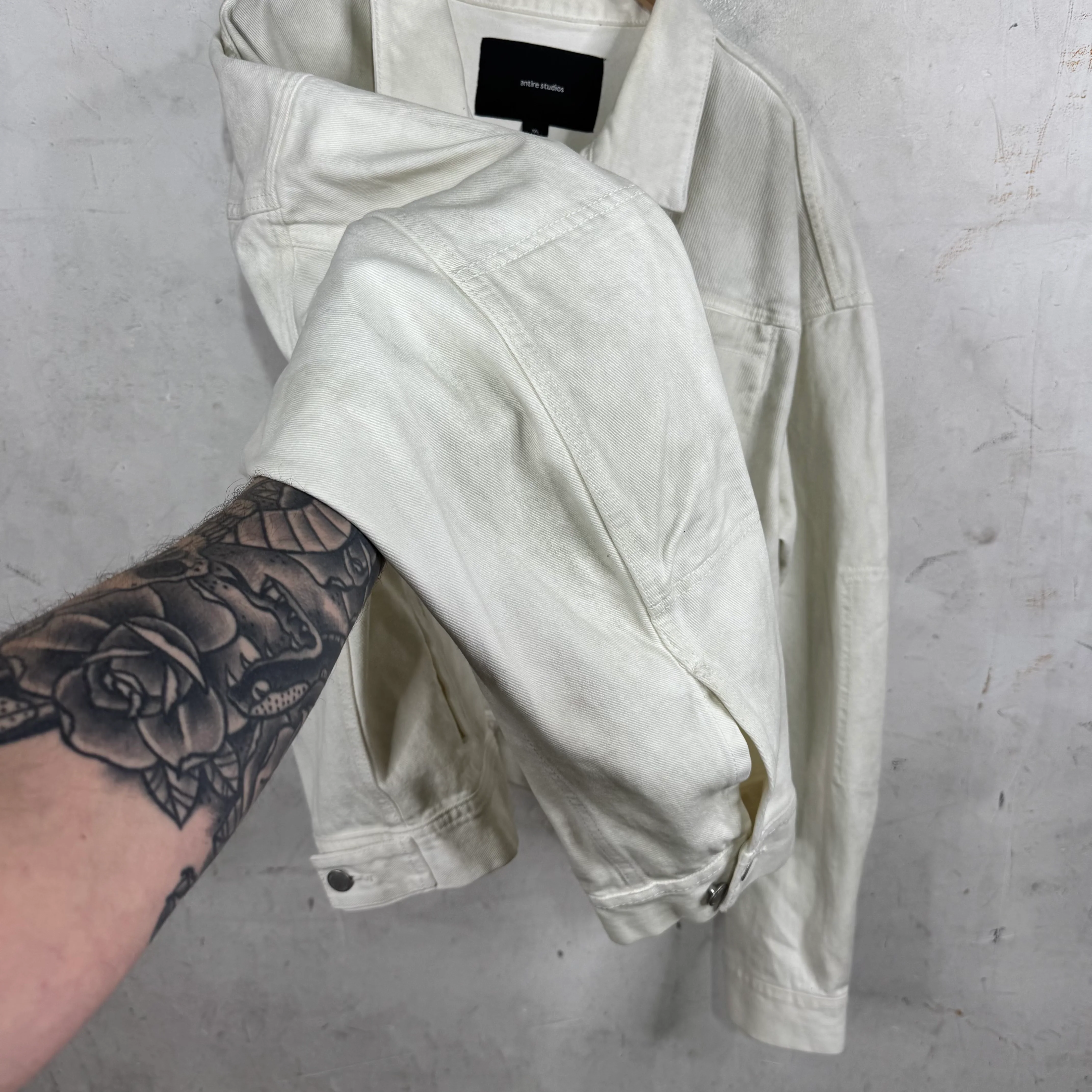 Entire Studio Dirty Wash Denim Jacket White - Image 7