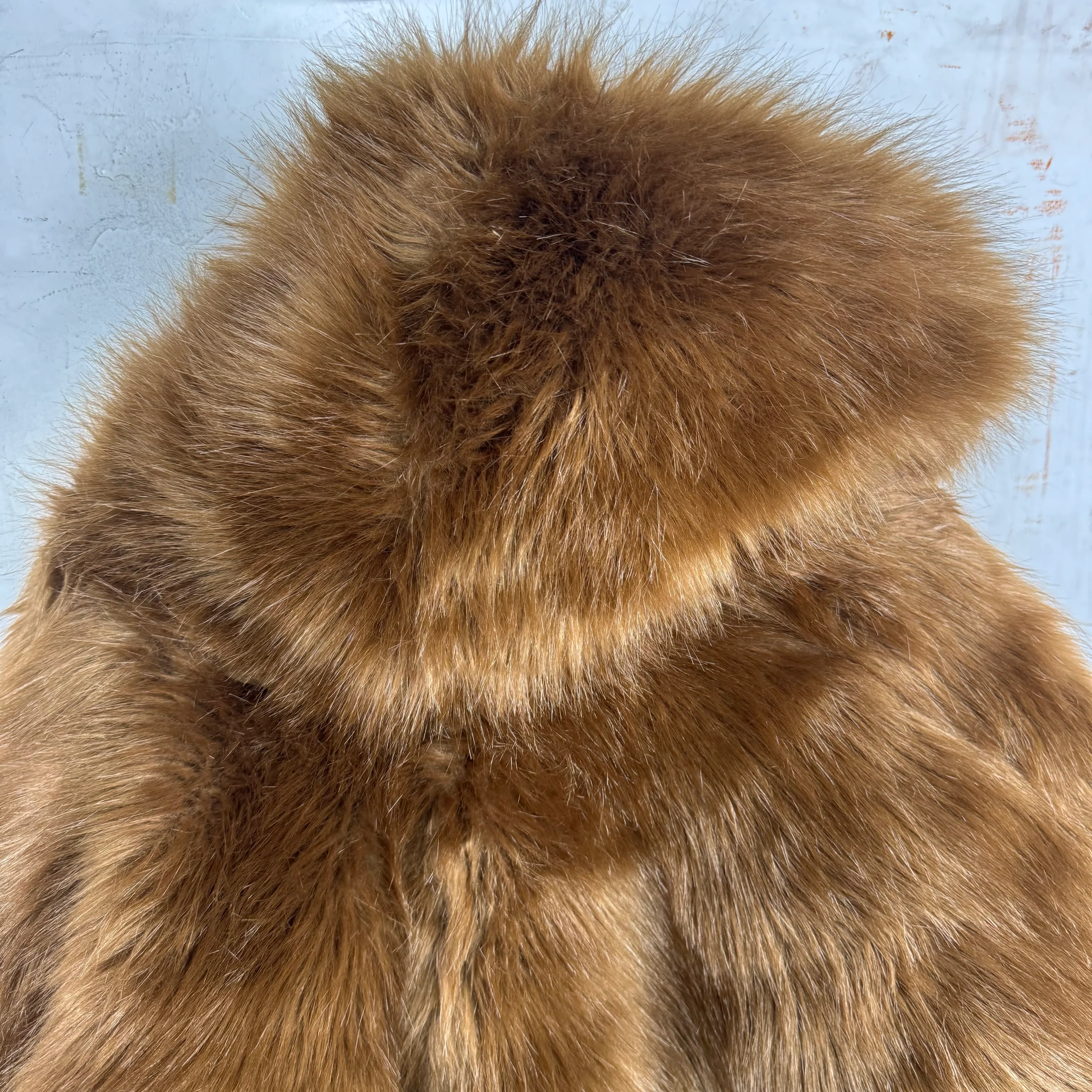 Entire Studios Faux Fur Hunch Cropped Jacket - Image 8