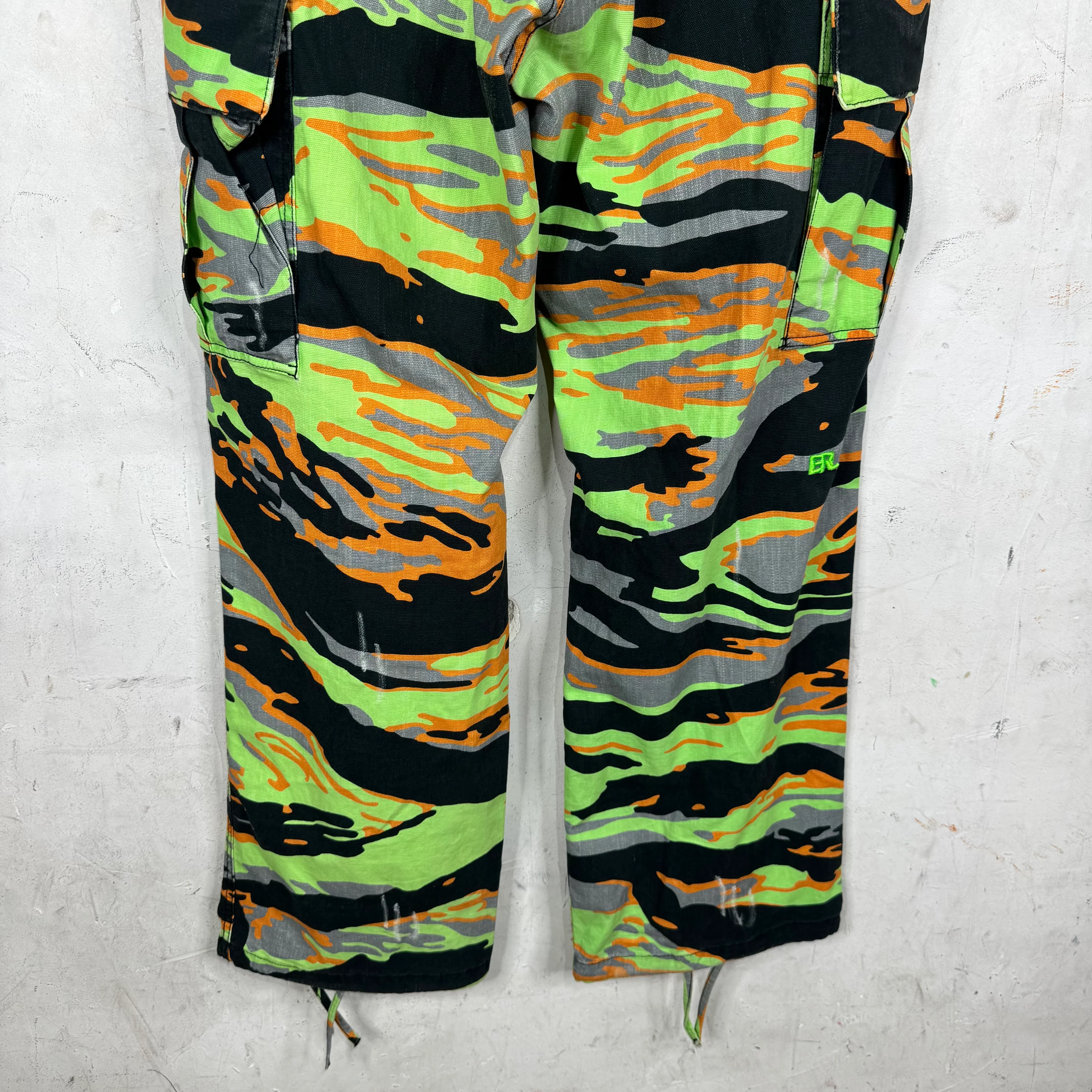 ERL Tiger Camo Cargo Pants - Image 12