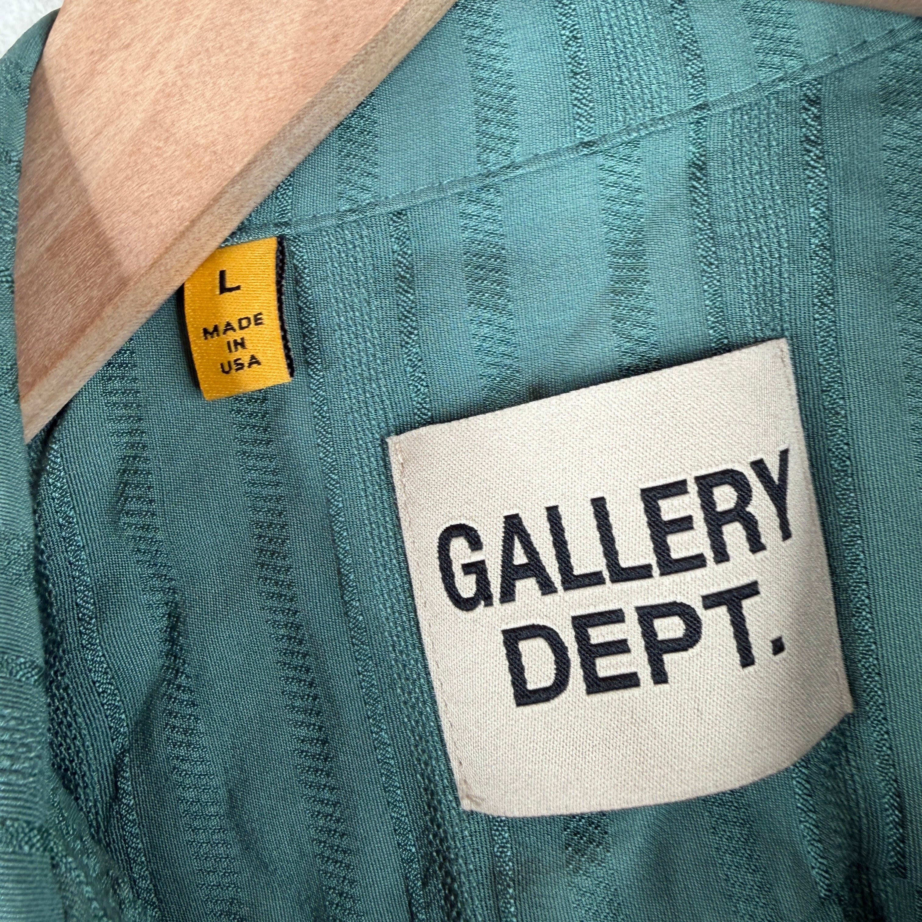 Gallery Dept Green Button-Up Shirt - Image 3