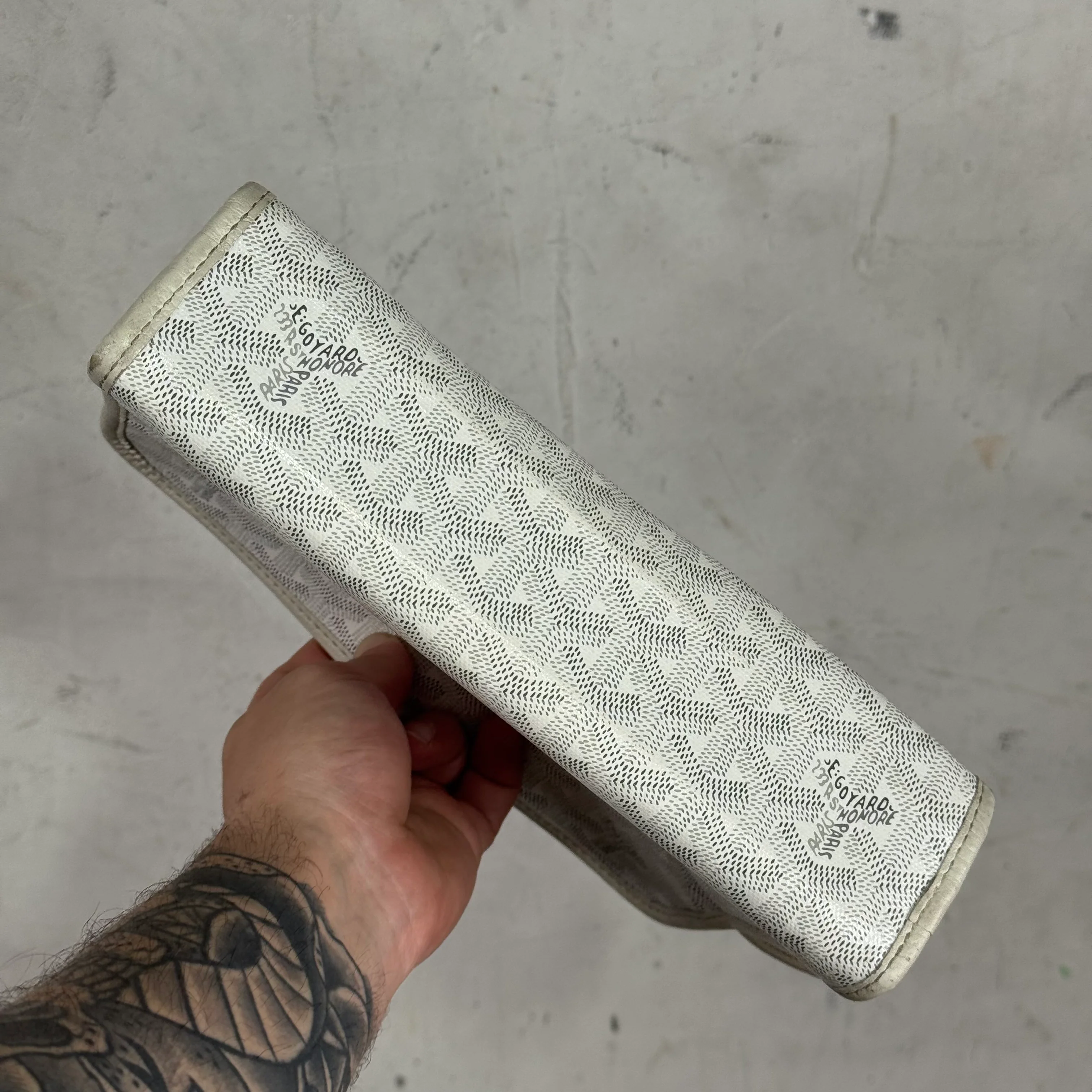 Goyard White Jouvence Toiletry Bag - Image 5