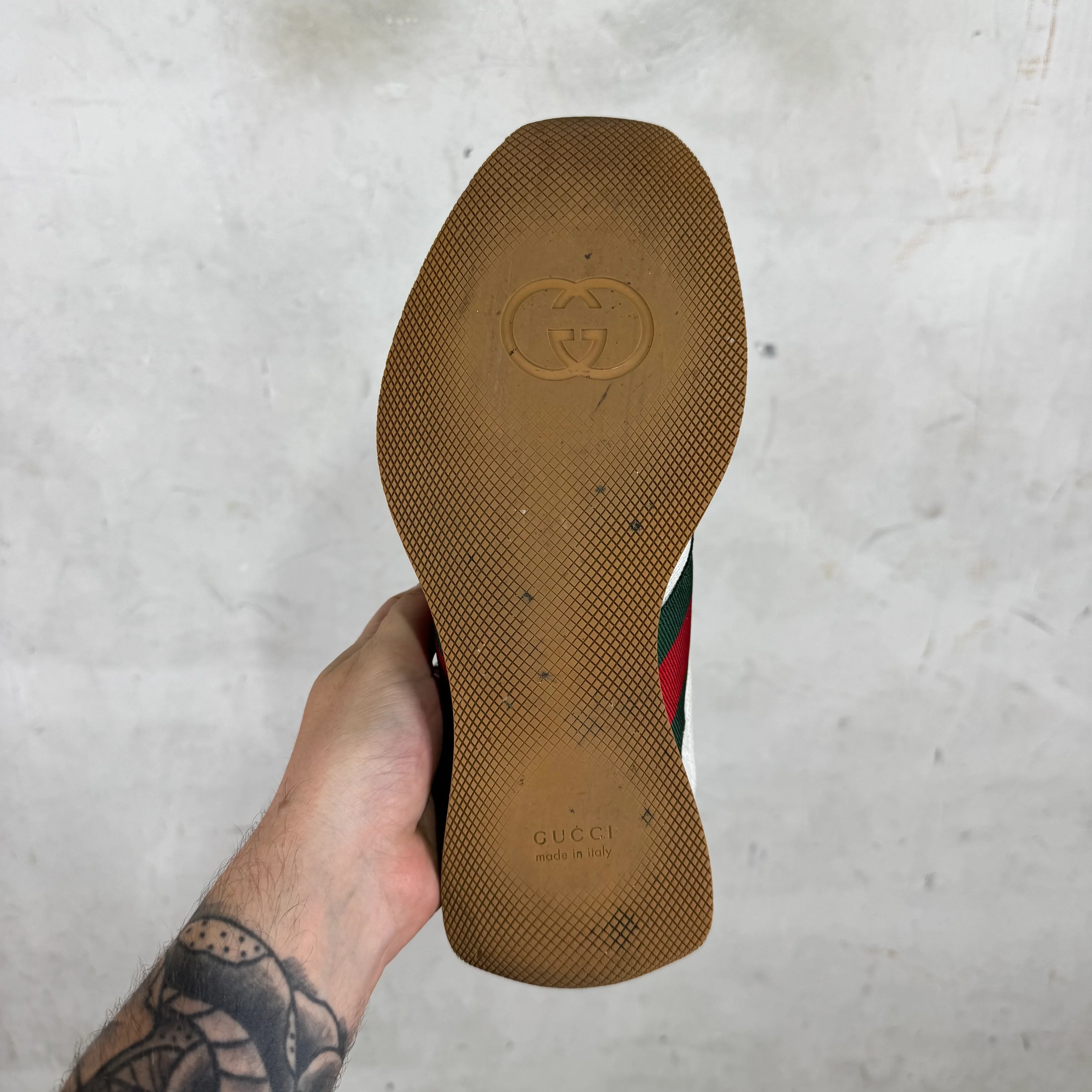 Gucci Canvas Tempo Sneaker - Image 6