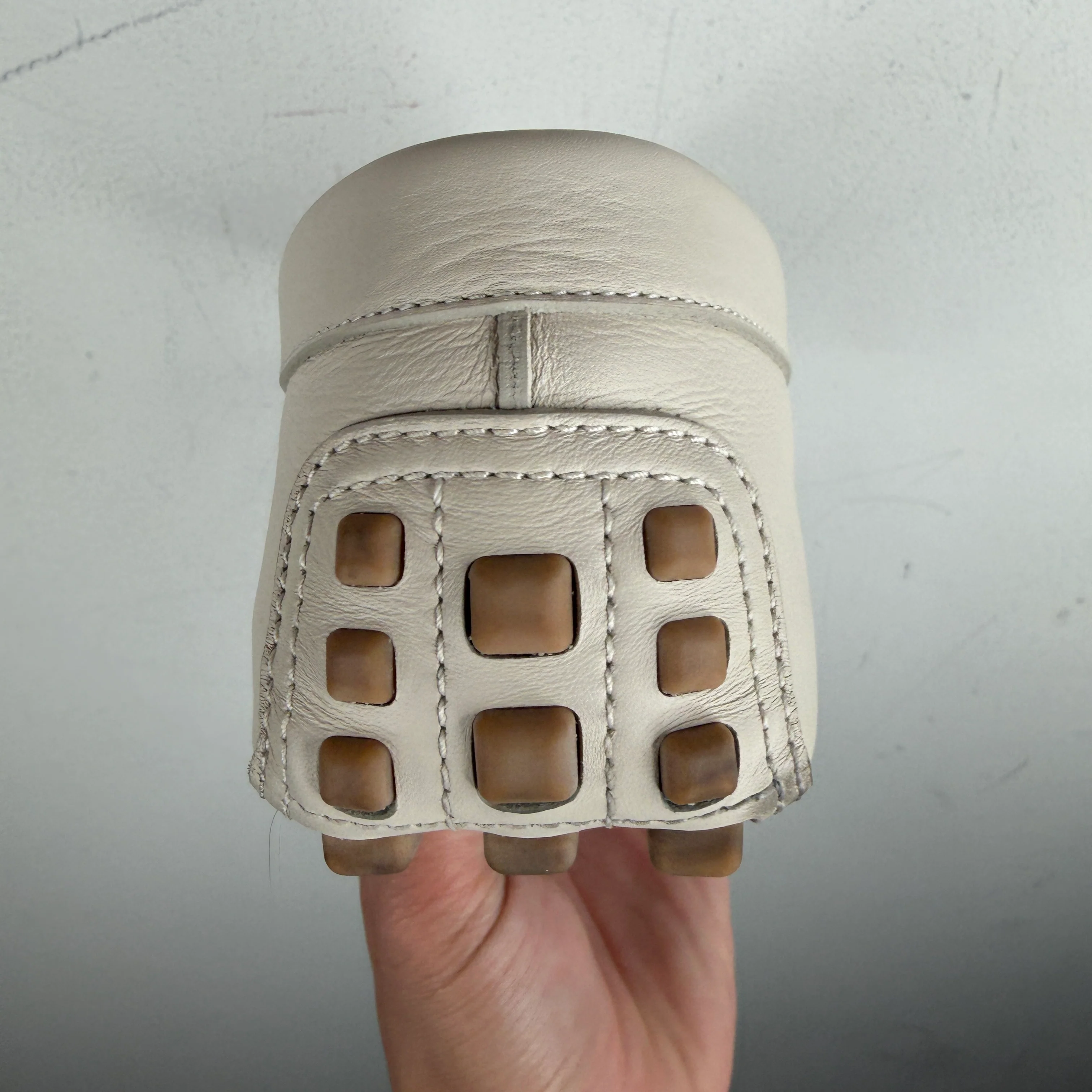 Gucci Cream Web Strap Horsebit Driving Loafer - Image 3