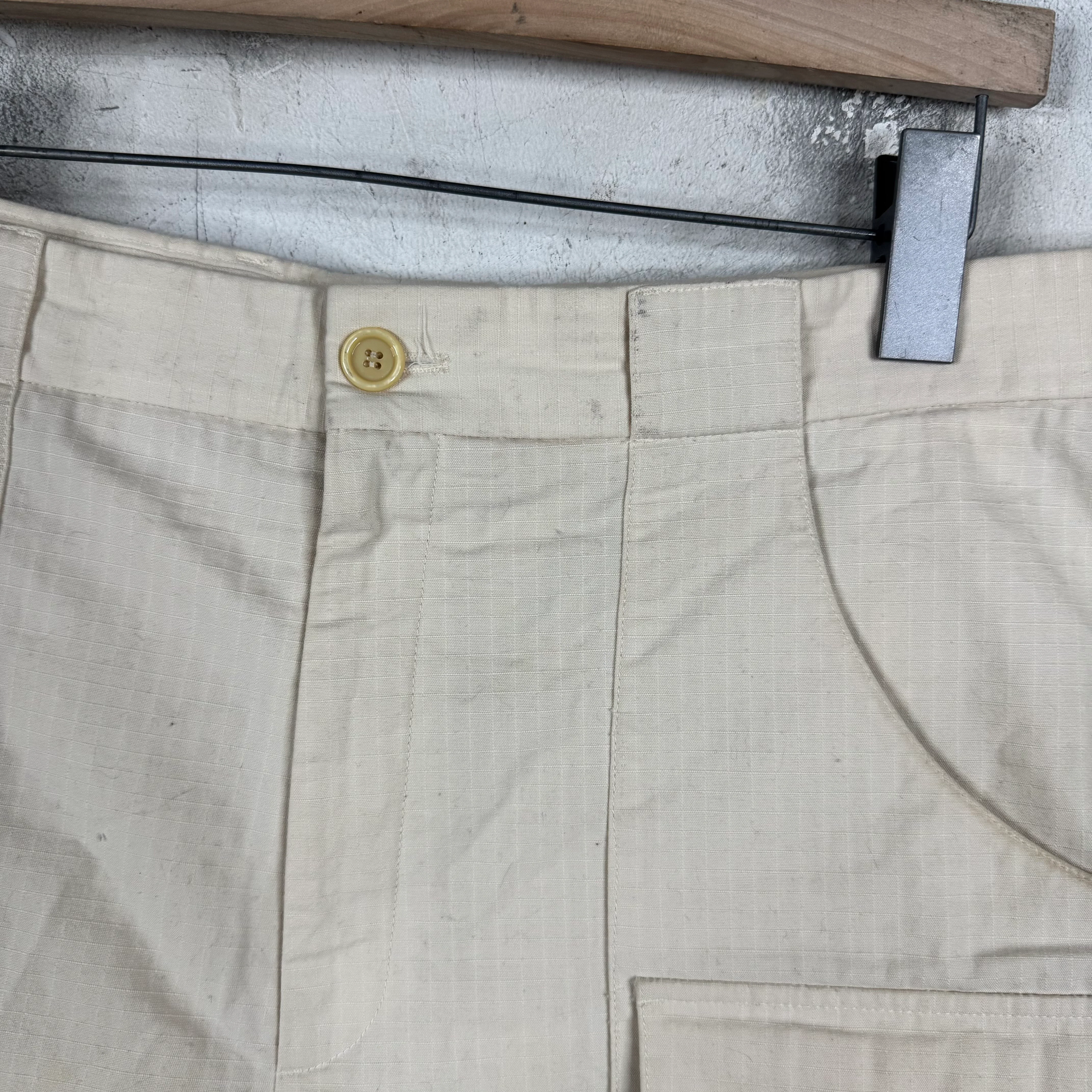 Gucci x TNF Cream Cargo Shorts - Image 5