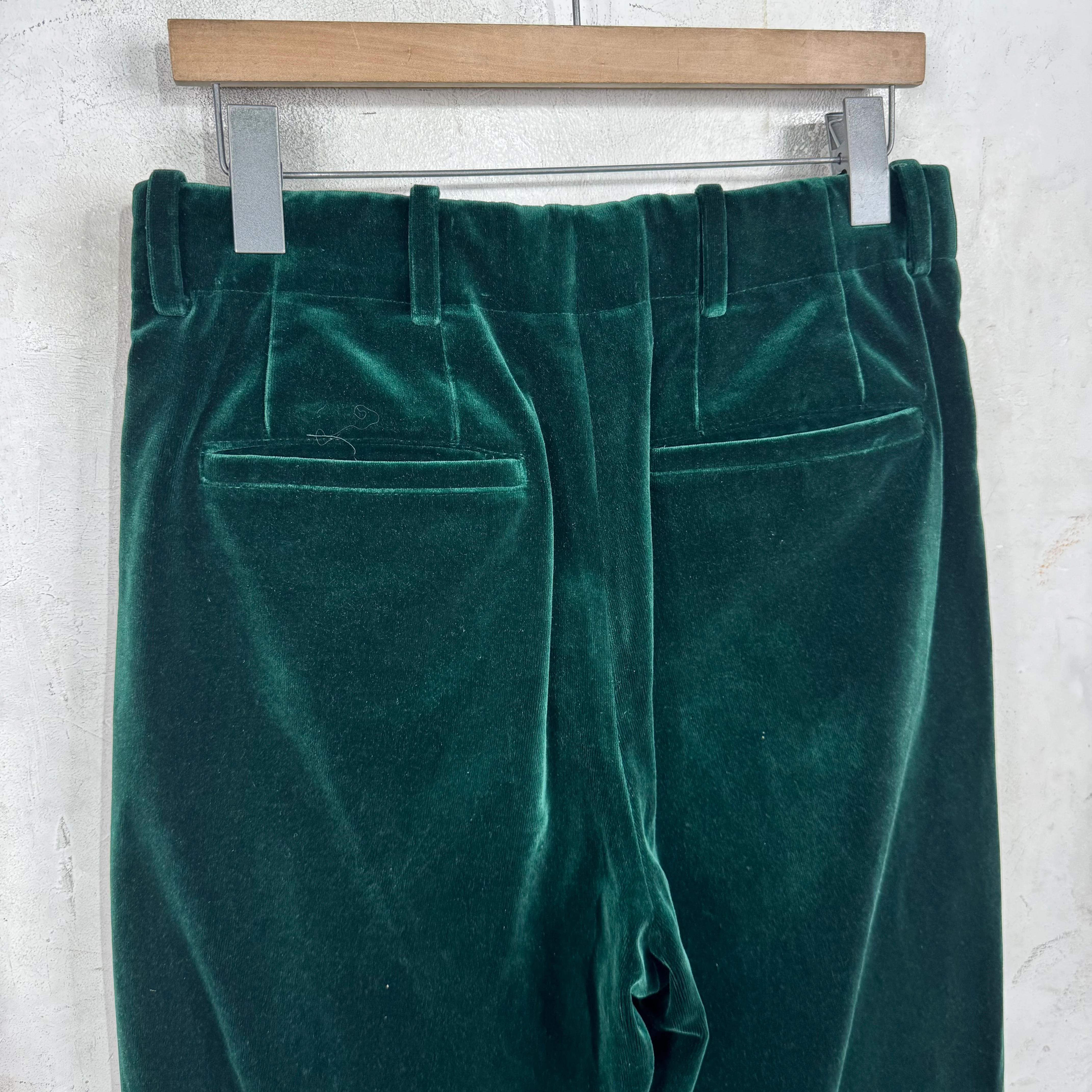 Louis Vuitton Green Velvet Pleated Baggy Trousers - Image 11