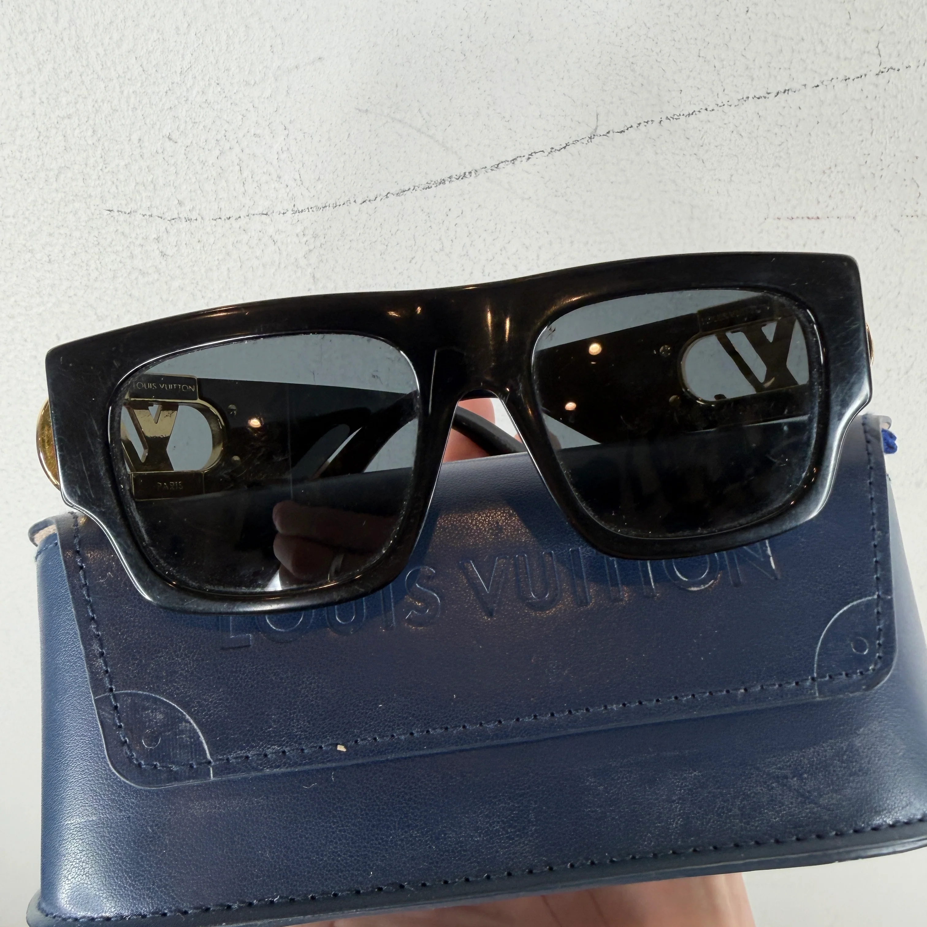 Louis Vuitton Link Sunglasses