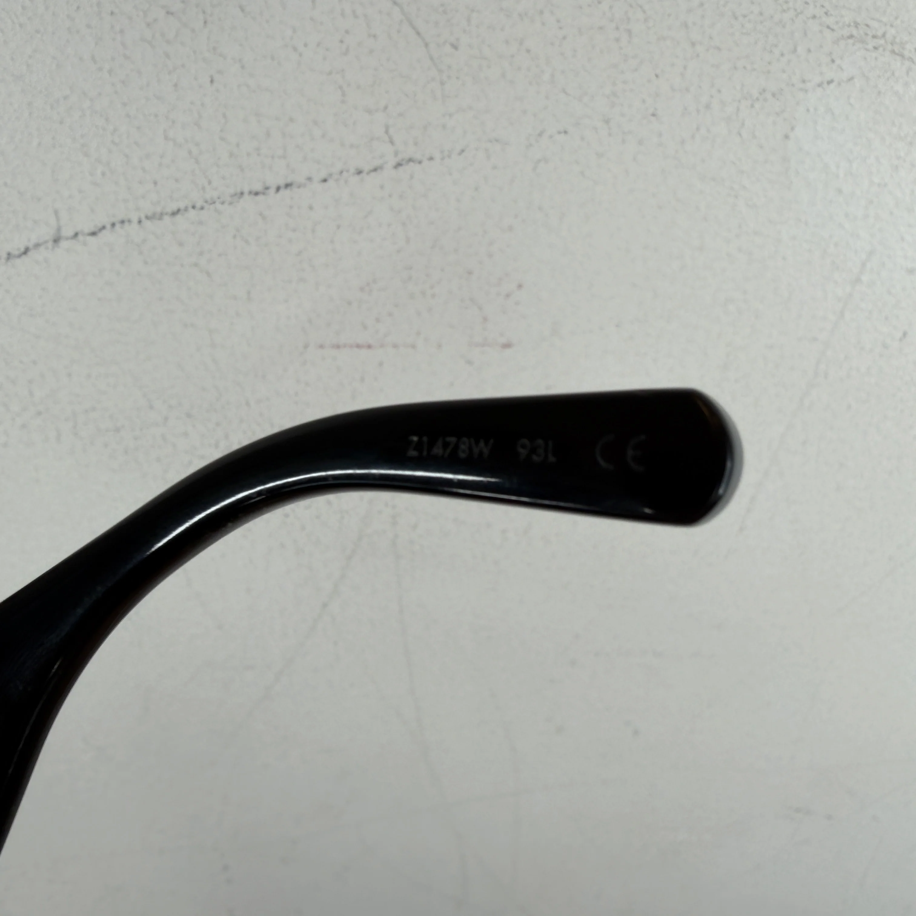 Louis Vuitton Link Sunglasses - Image 5