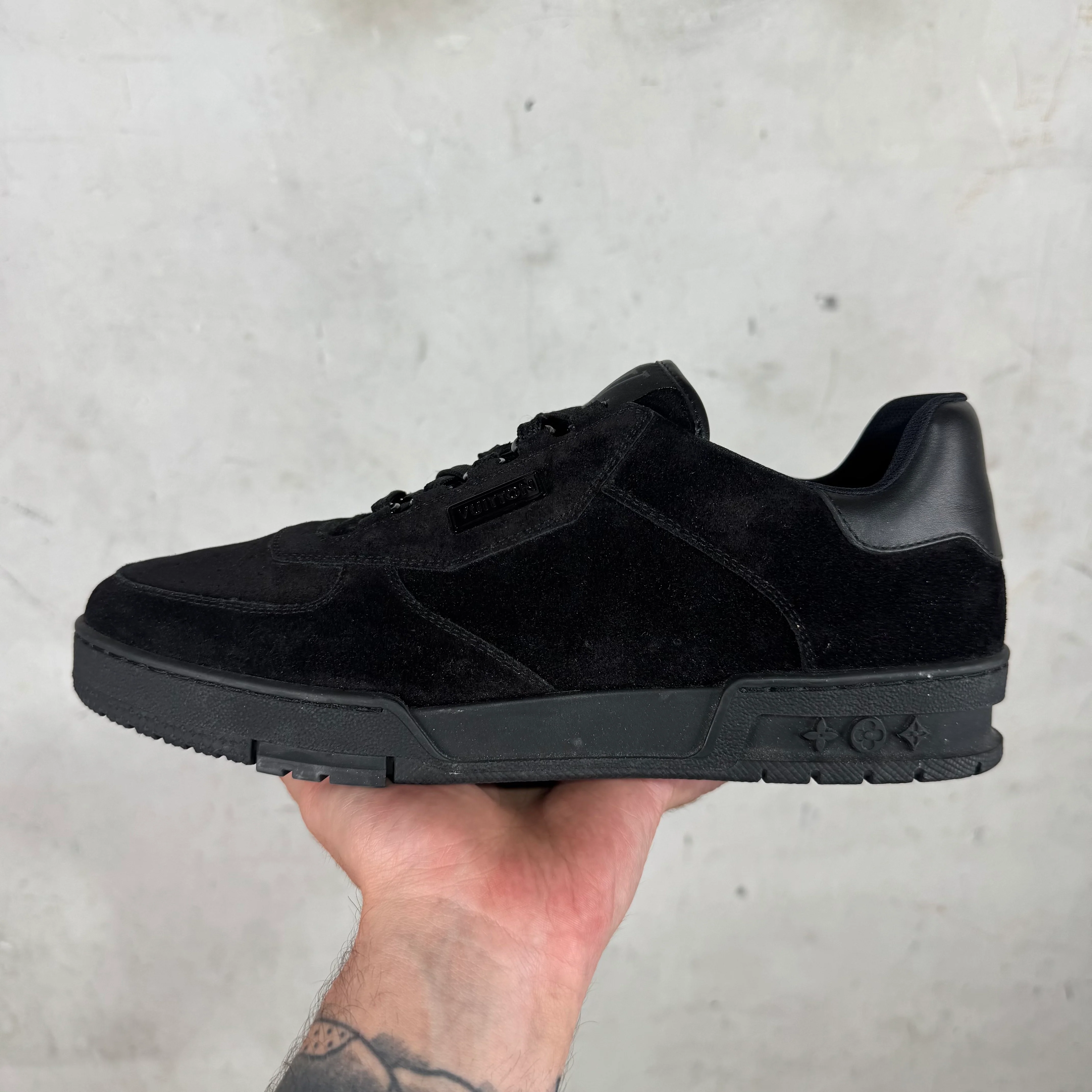 Louis Vuitton Suede Employee Trainers - Image 7