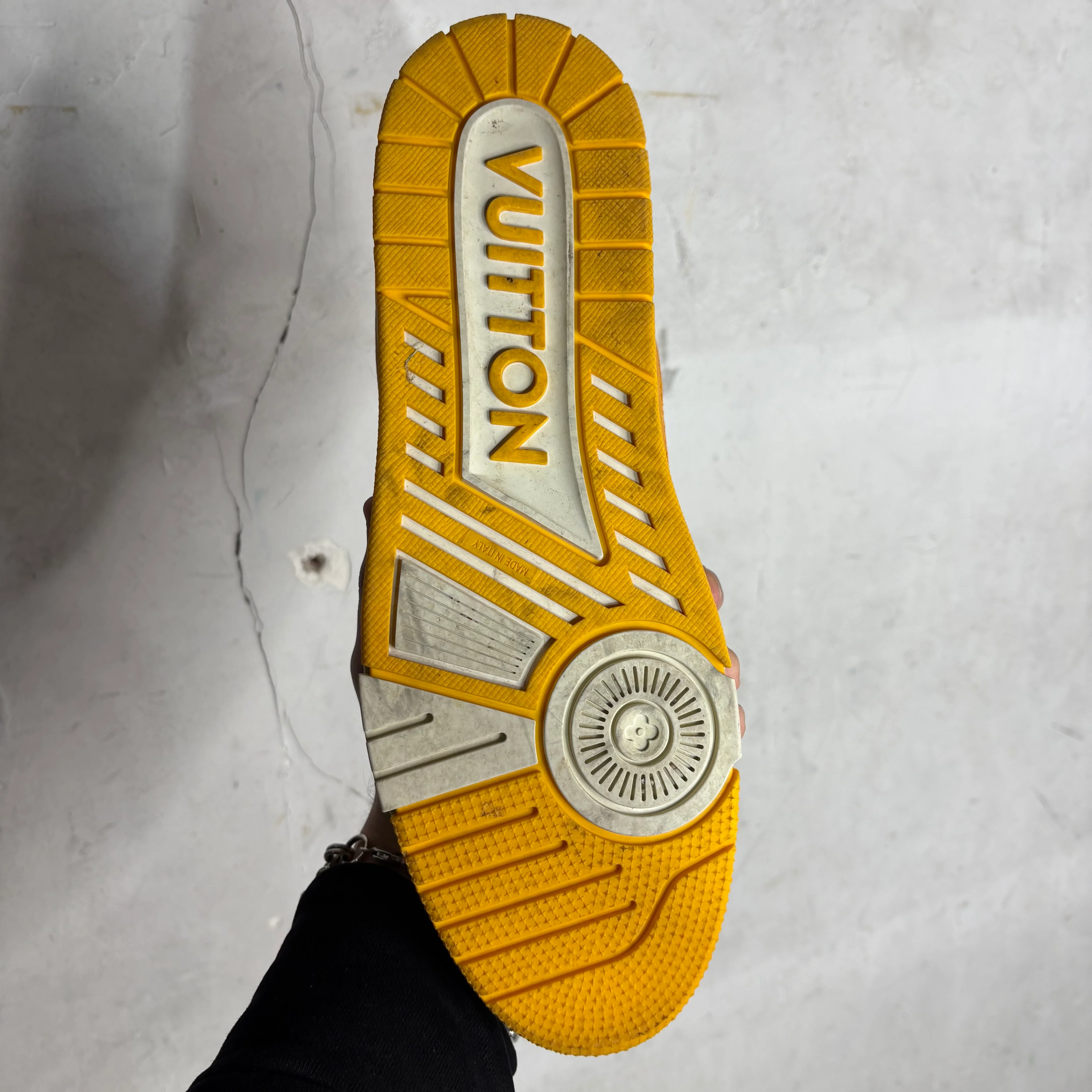 Louis Vuitton Trainer Low - Image 11