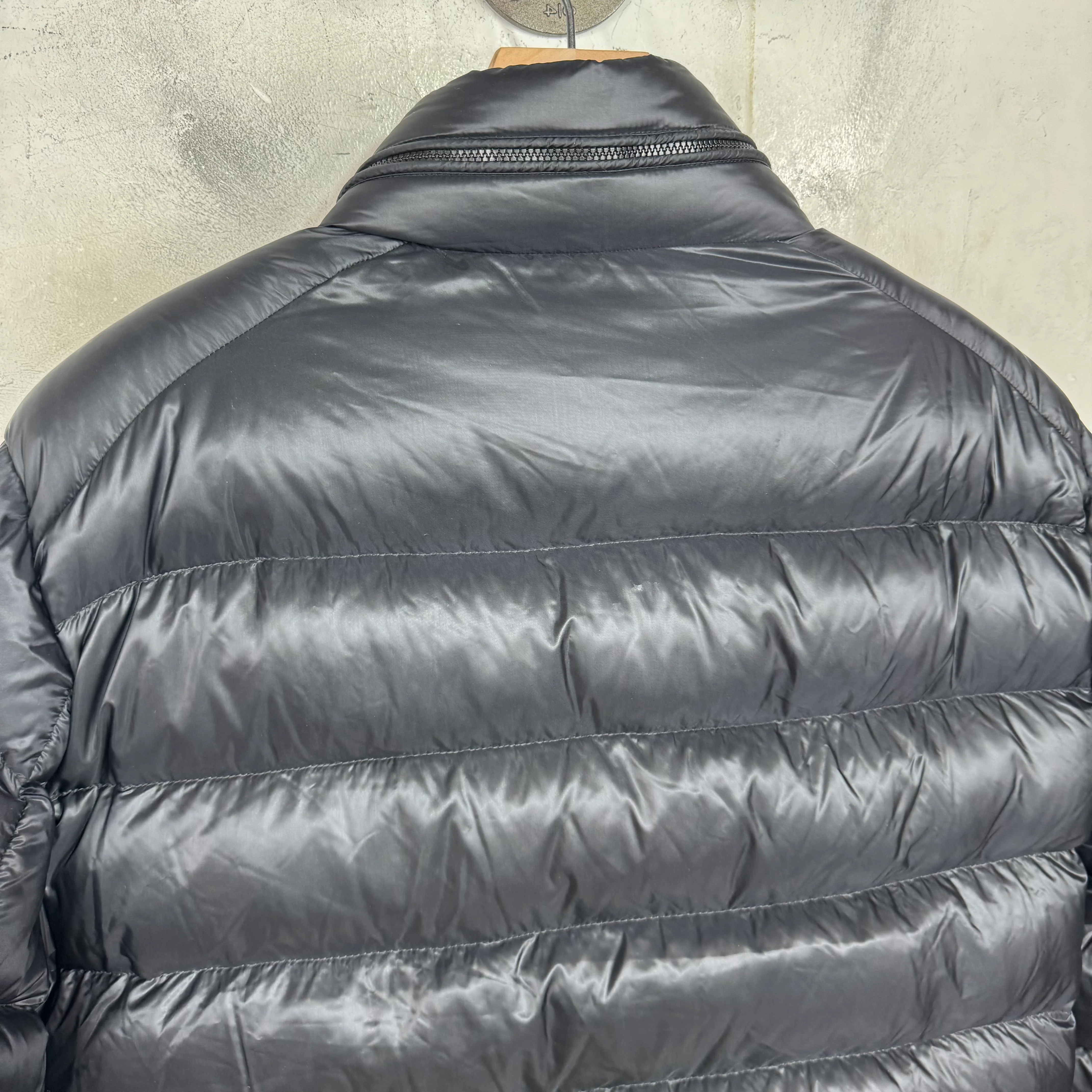 Moncler Dark Navy Puffer Jacket - Image 10