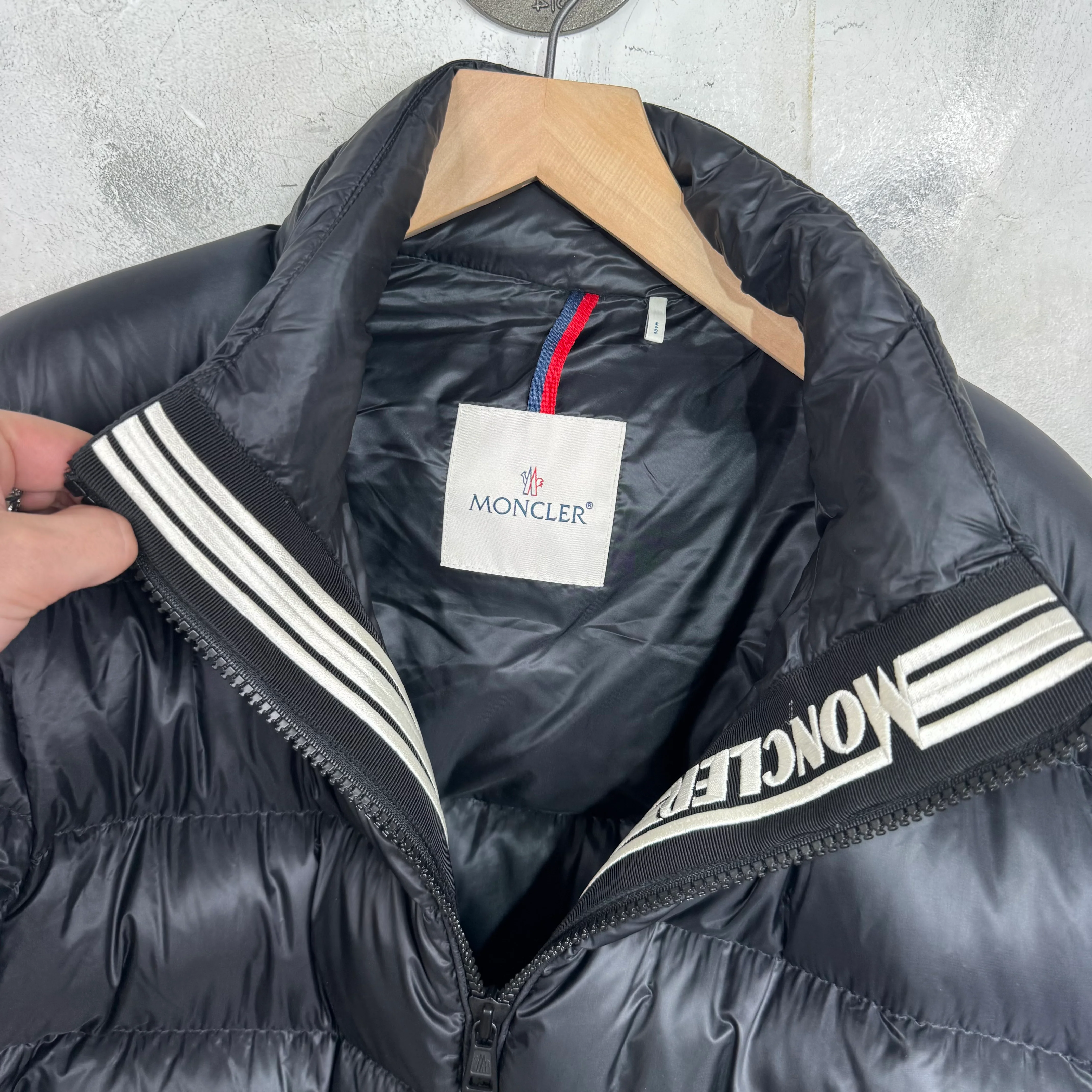 Moncler Dark Navy Puffer Jacket - Image 3