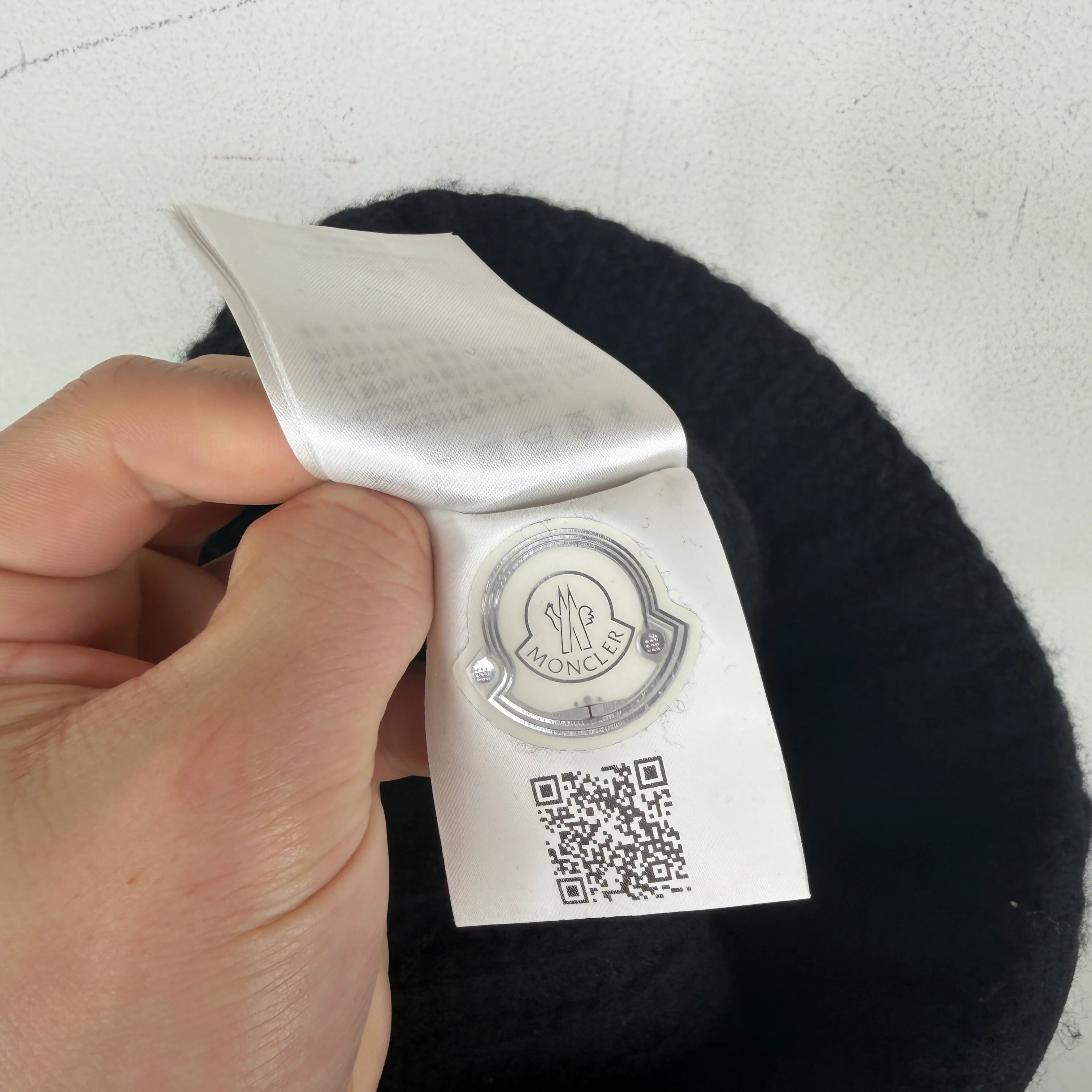 Moncler Los Angeles Wool Knit Beanie - Image 4