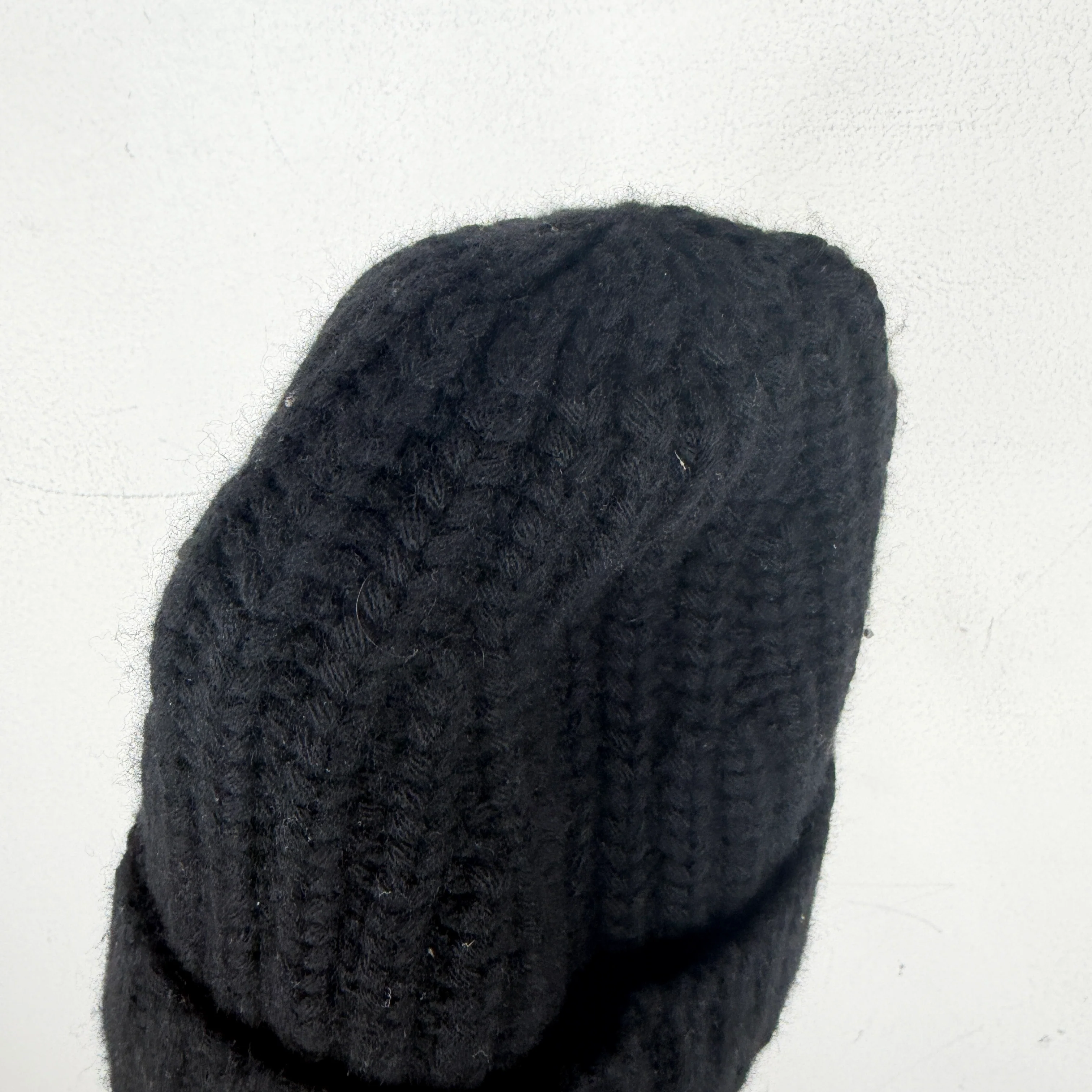 Moncler Los Angeles Wool Knit Beanie - Image 6