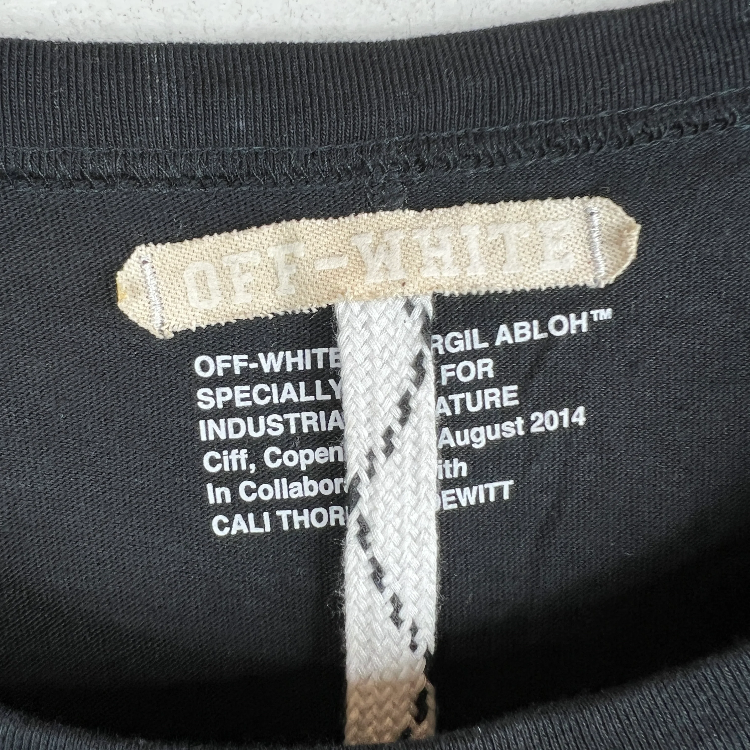 Off White Stolen Moments T-Shirt - Image 3