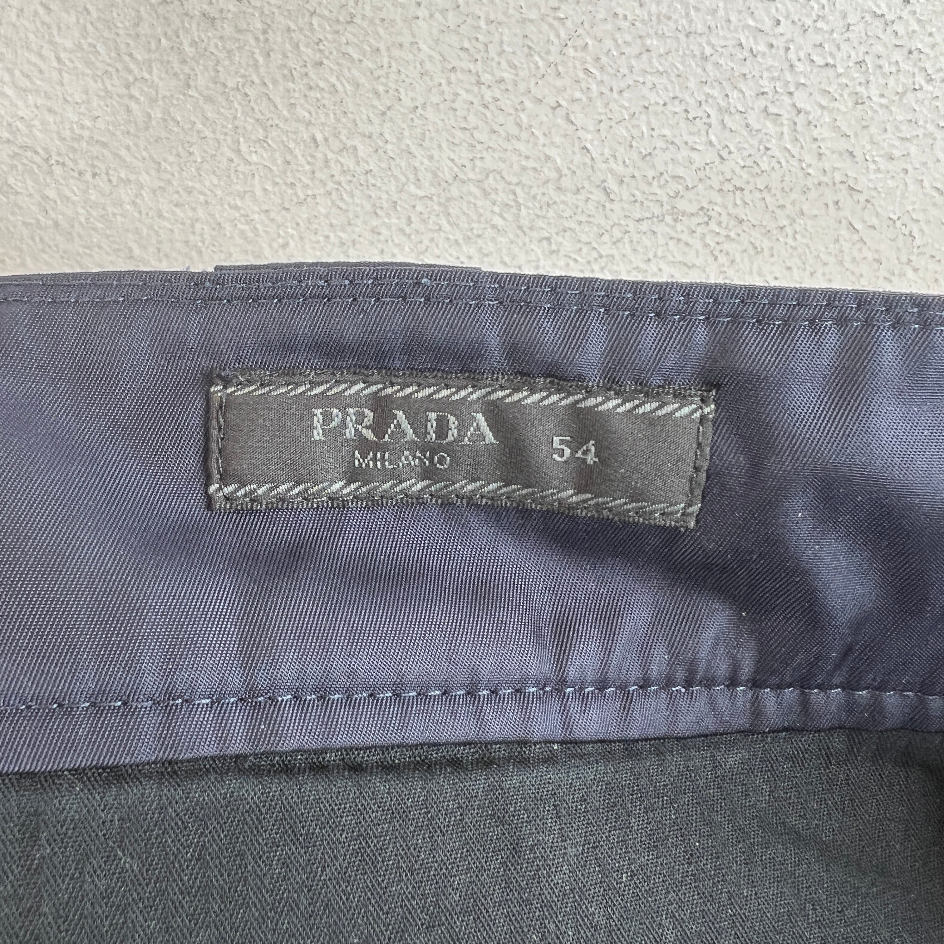 Prada Navy Plaque Shorts - Image 3