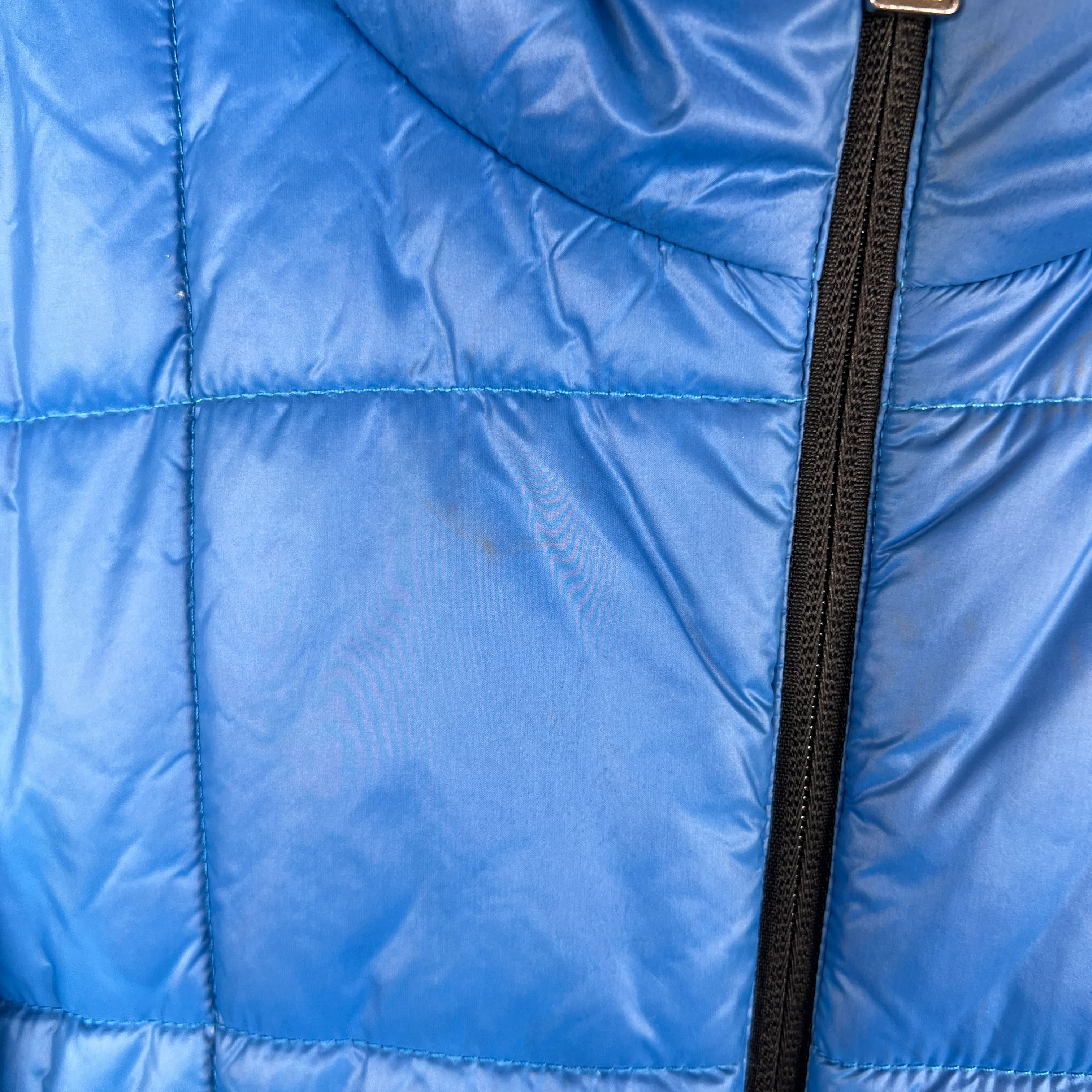 Prada Reversible Plaque Puffer Jacket - Image 16