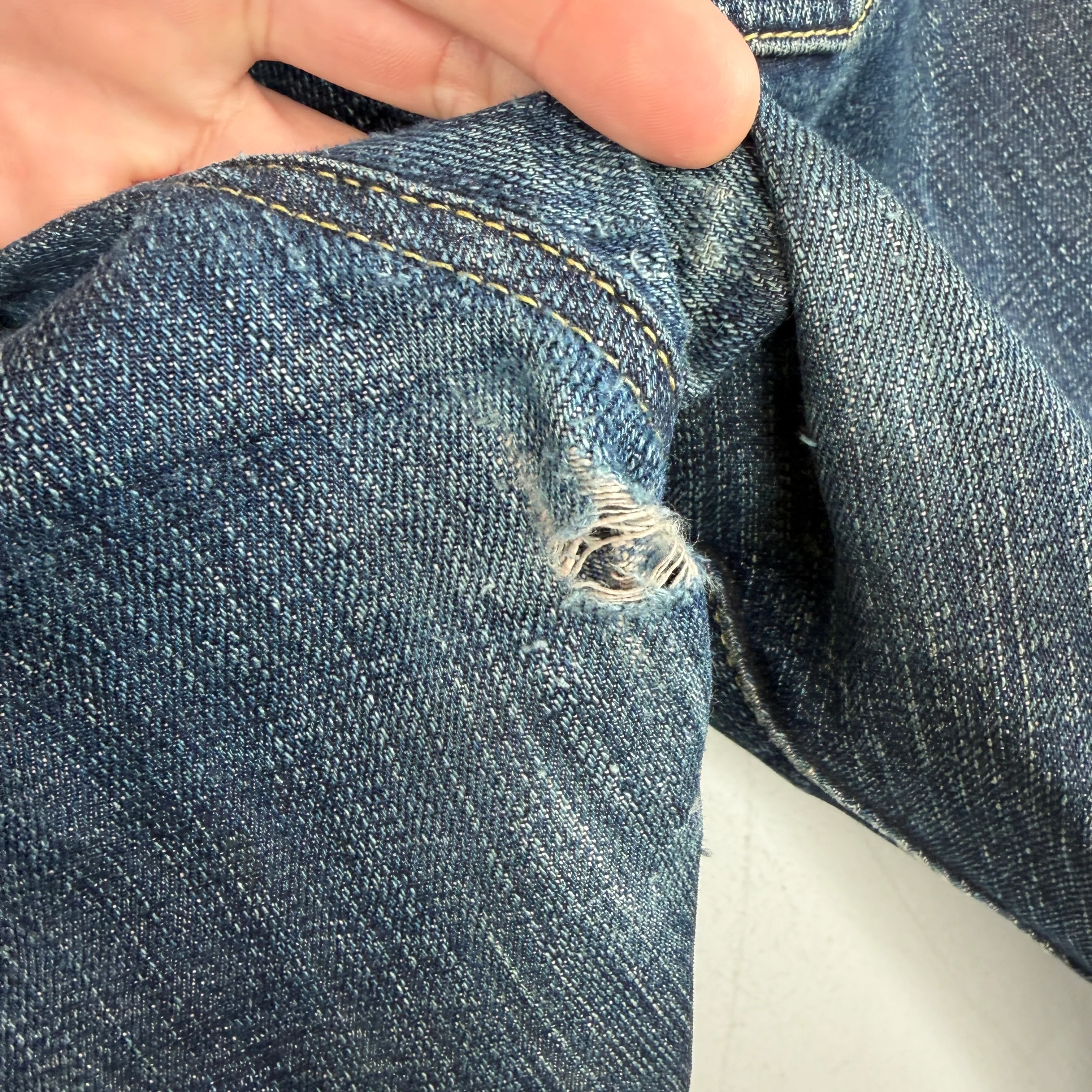 Studio D Artisan Selvedge Blue Jeans - Image 9