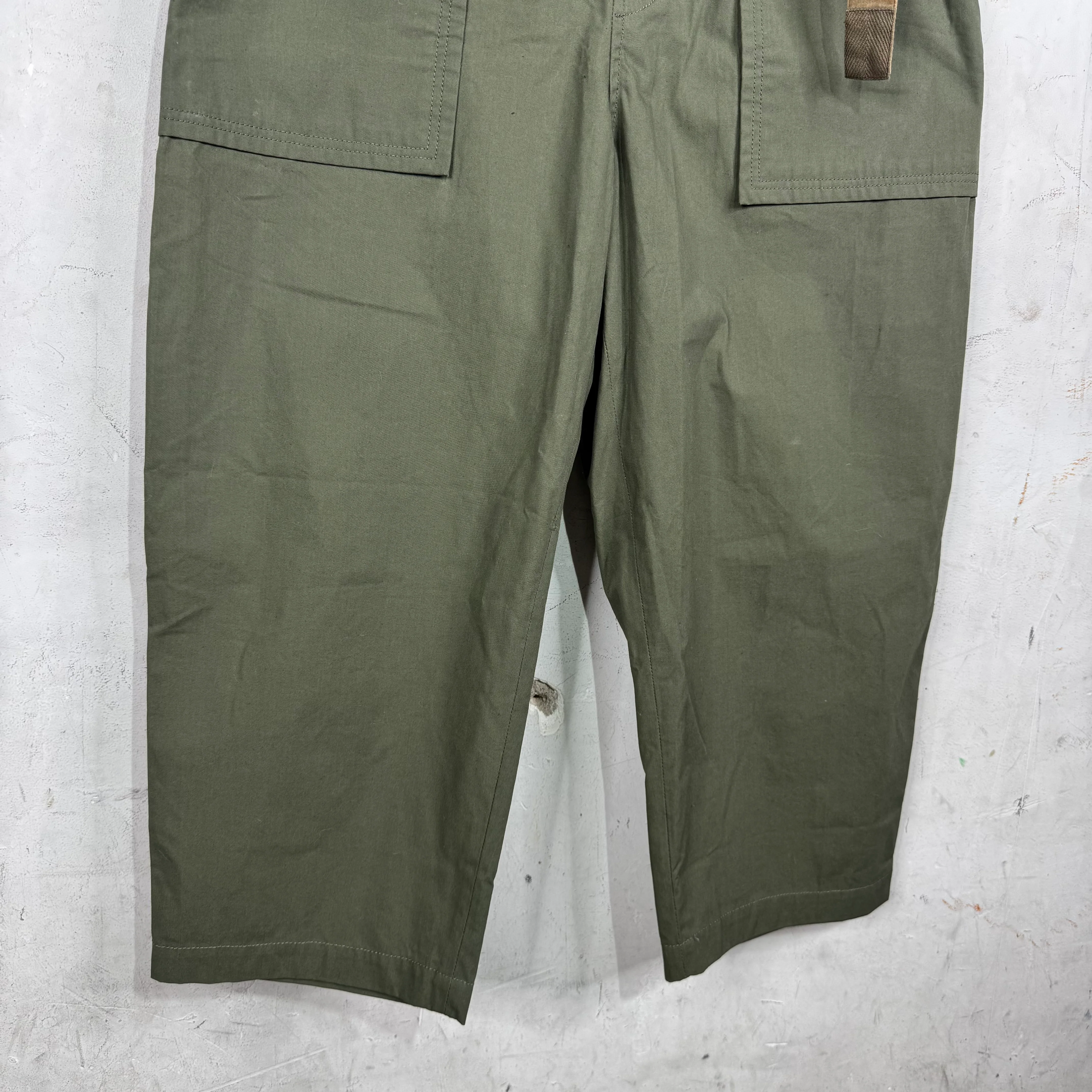 Sacai Velour Belted Capris - Image 6