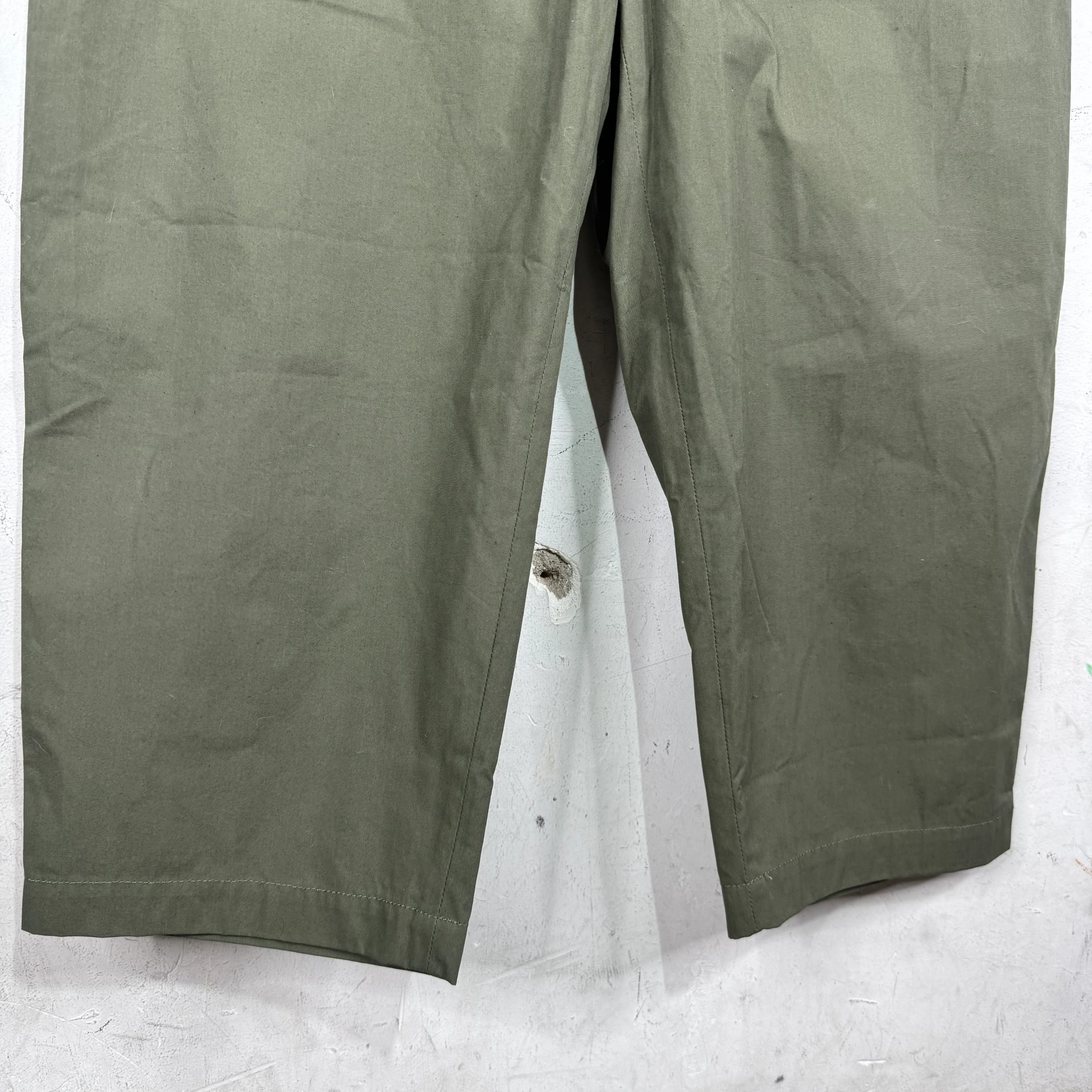Sacai Velour Belted Capris - Image 7
