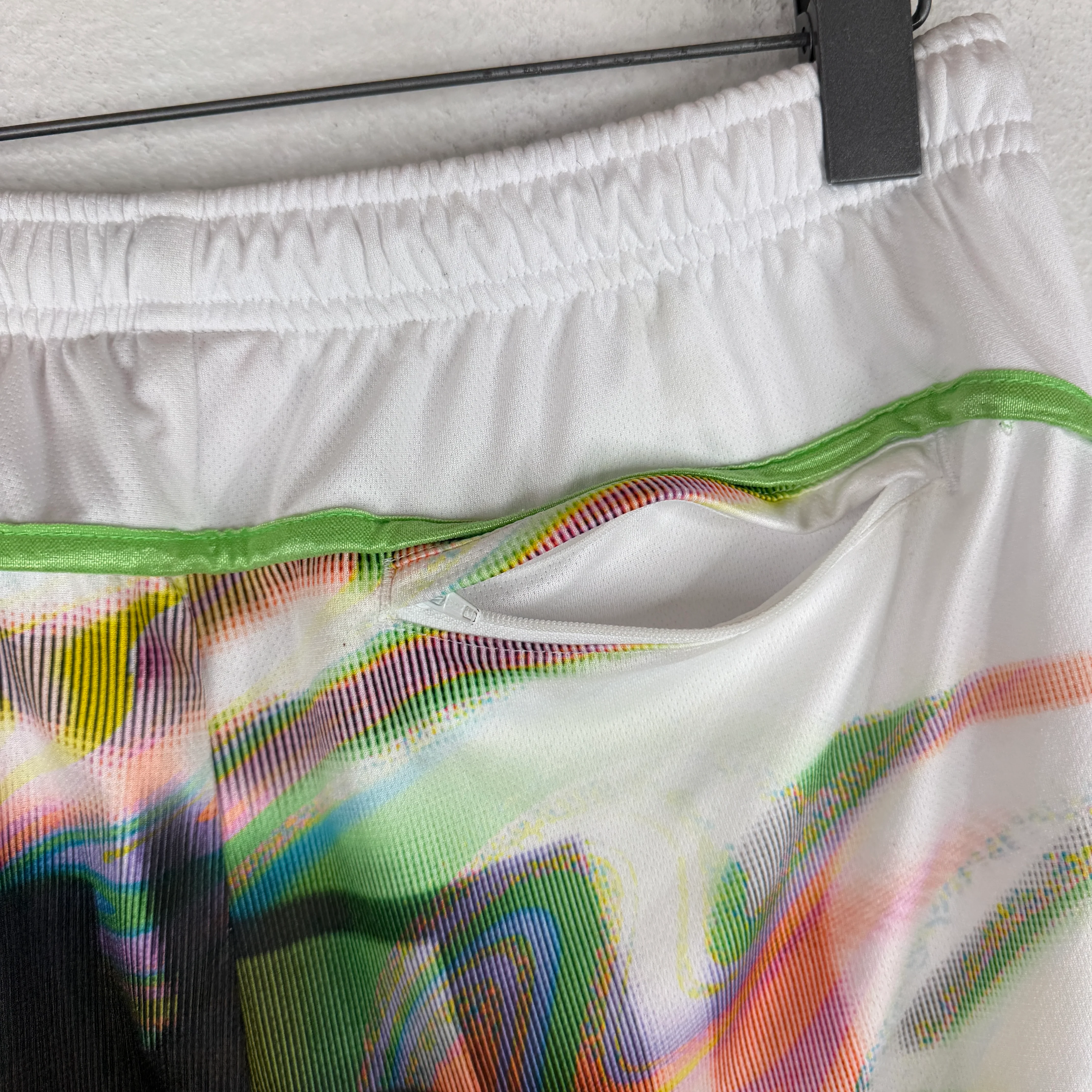 Supreme White Feedback Shorts - Image 12