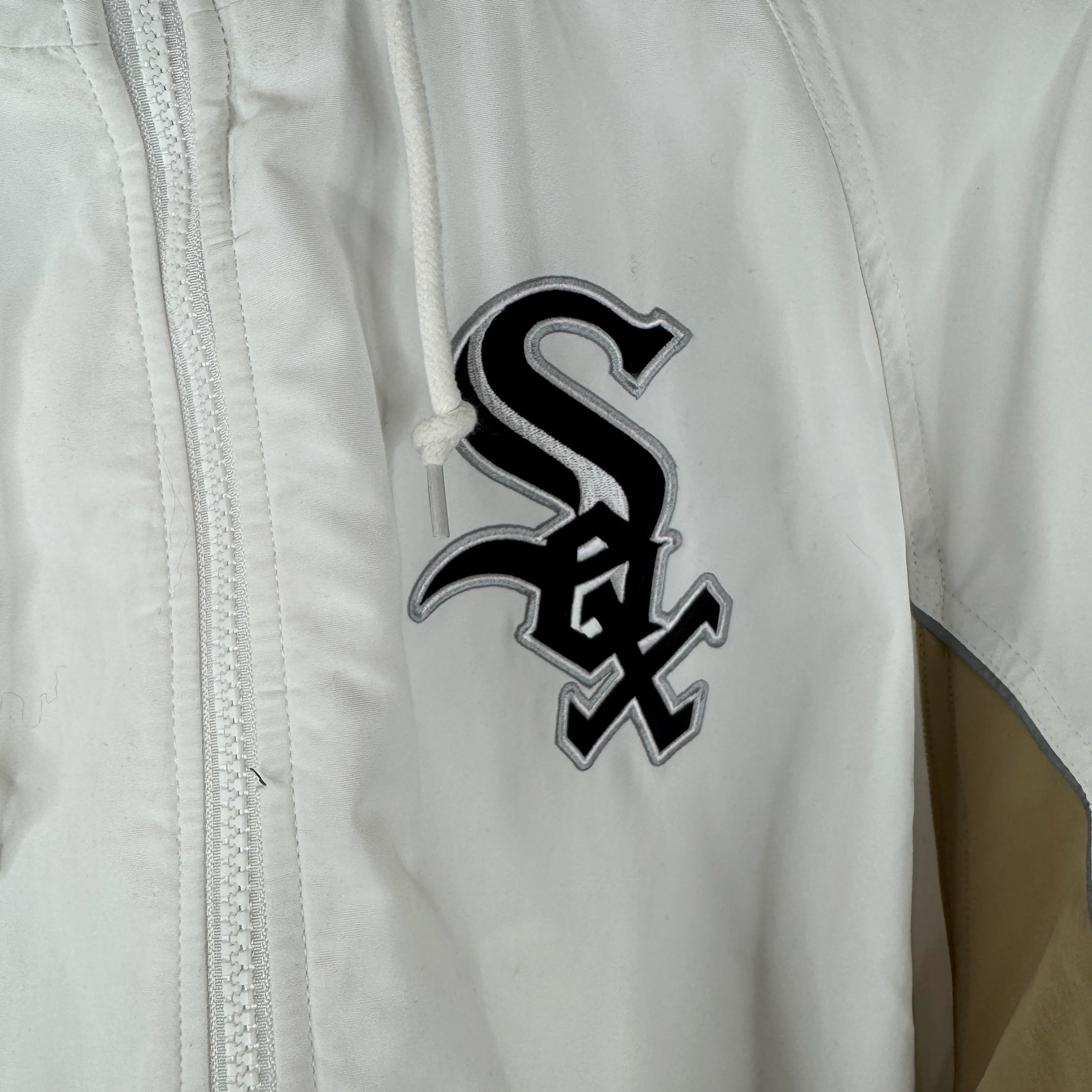 Supreme White Sox MLB Stadium Jacket - Image 12
