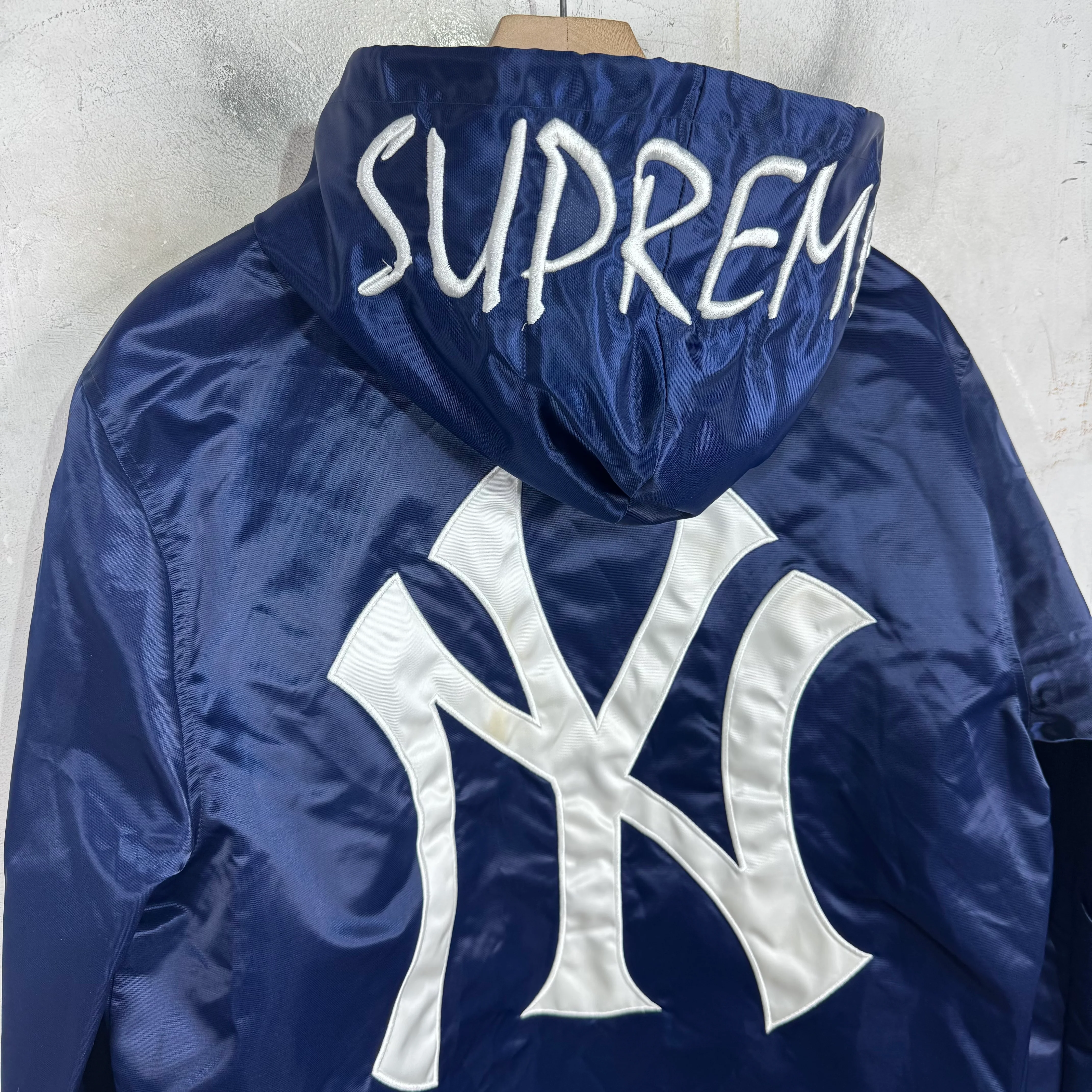 Supreme x Majestic Yankees Hooded Winbreaker - Image 7