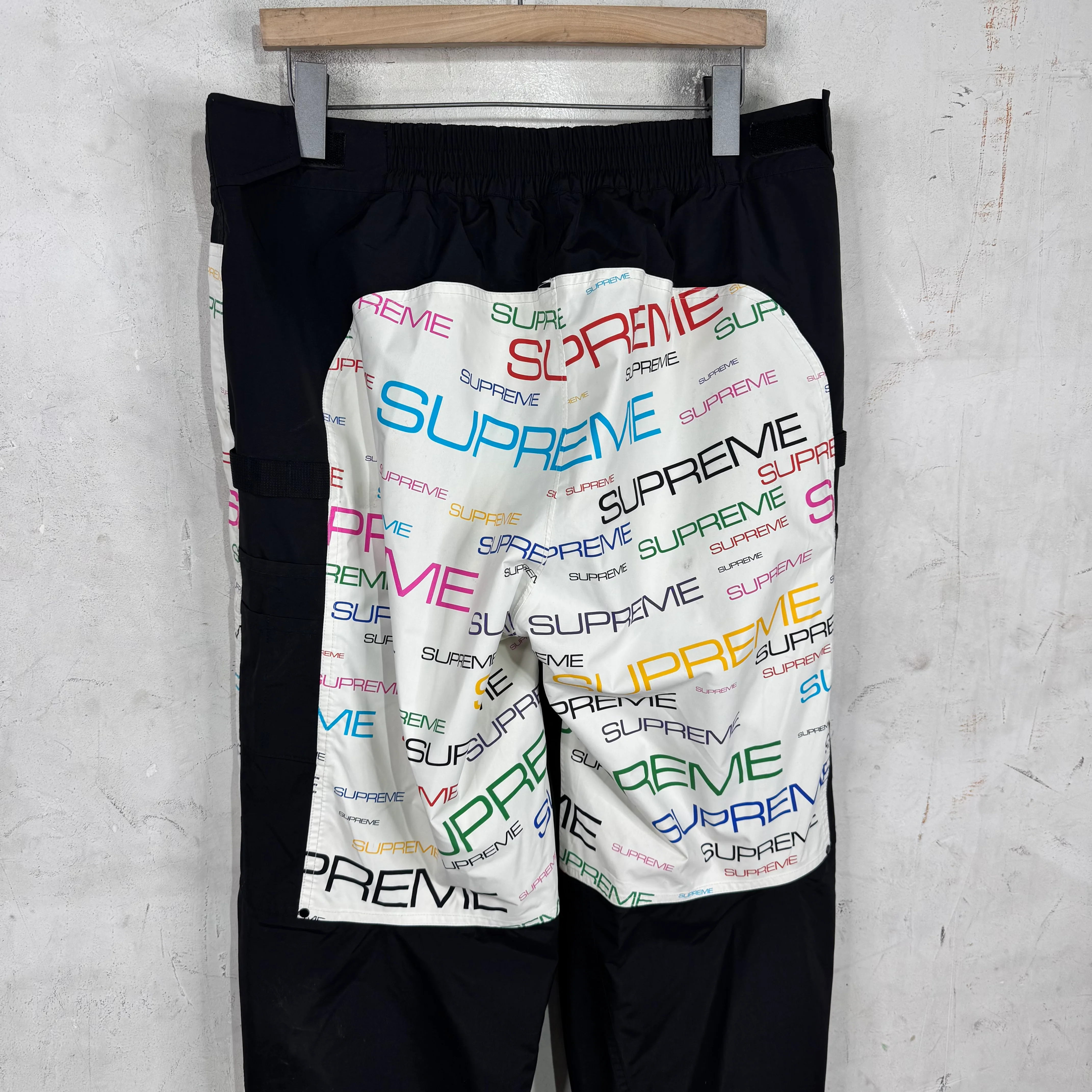 Supreme x TNF Multicolor Script Shell Pants - Image 10